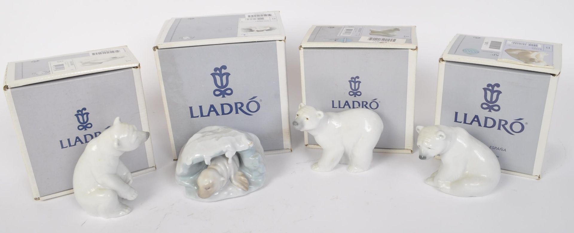 VINTAGE LLADRO SPANISH PORCELAIN POLAR BEAR FIGURES