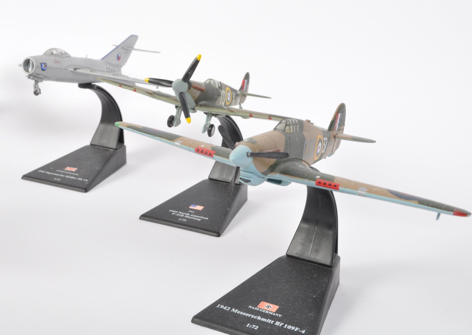 COLLECTION OF ASSORTED AVIATION DIECAST MODEL AEROPLANES - Image 4 of 5