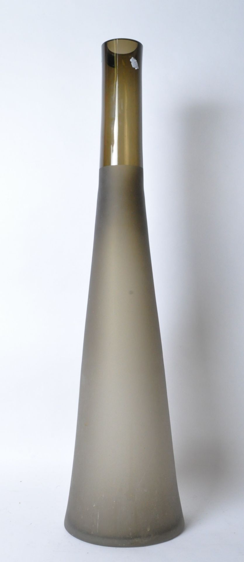 MID 20TH CENTURY - TALL GLASS OPAQUE VASE
