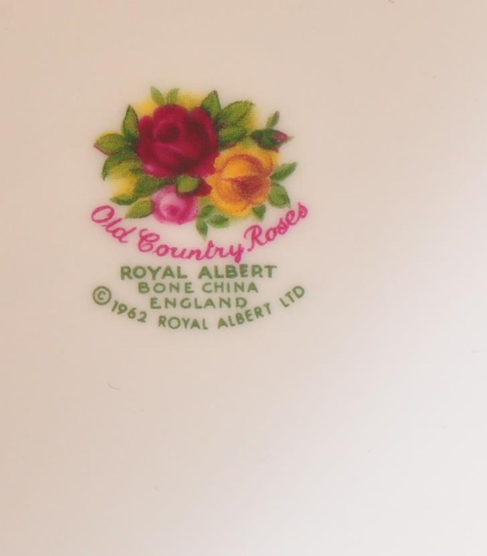 ROYAL ALBERT - OLD COUNTRY ROSES TEA SERVICE - Image 6 of 6