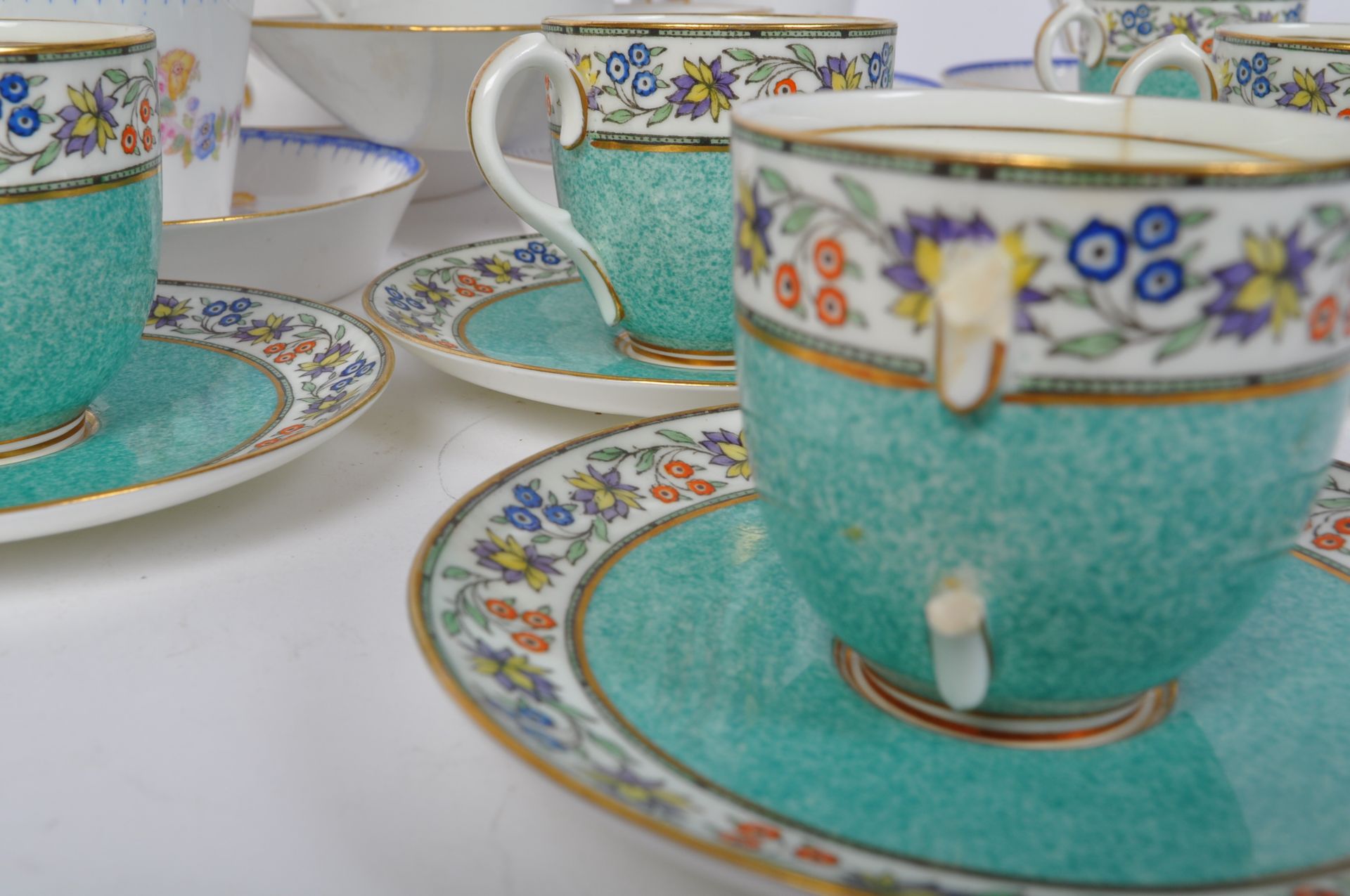 ASSORTMENT OF PORCELAIN TEACUPS & SAUCERS - WORCESTER - NAST - Image 3 of 7