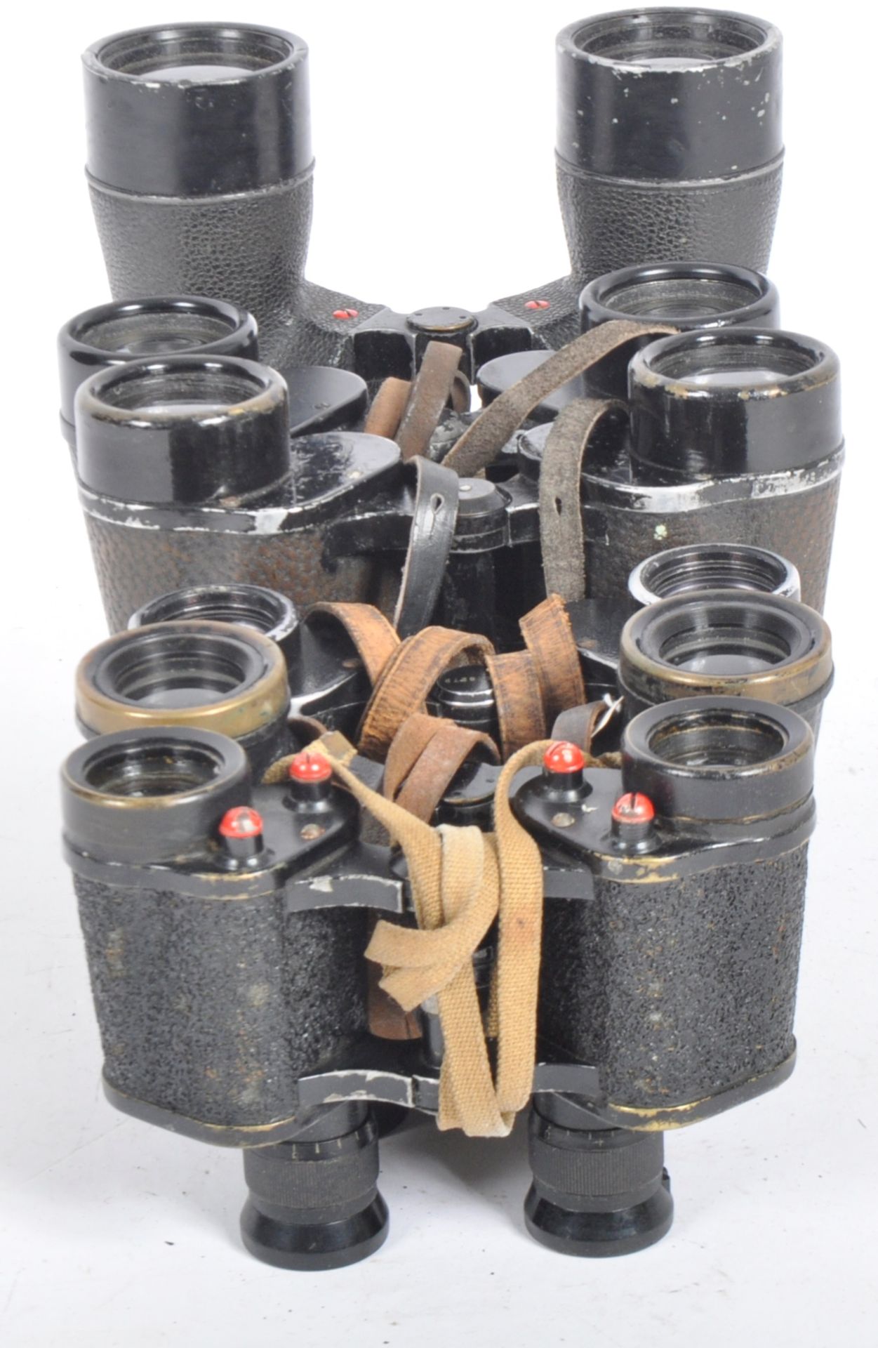 MIXED COLLECTION OF VINTAGE BINOCULARS - Image 5 of 5