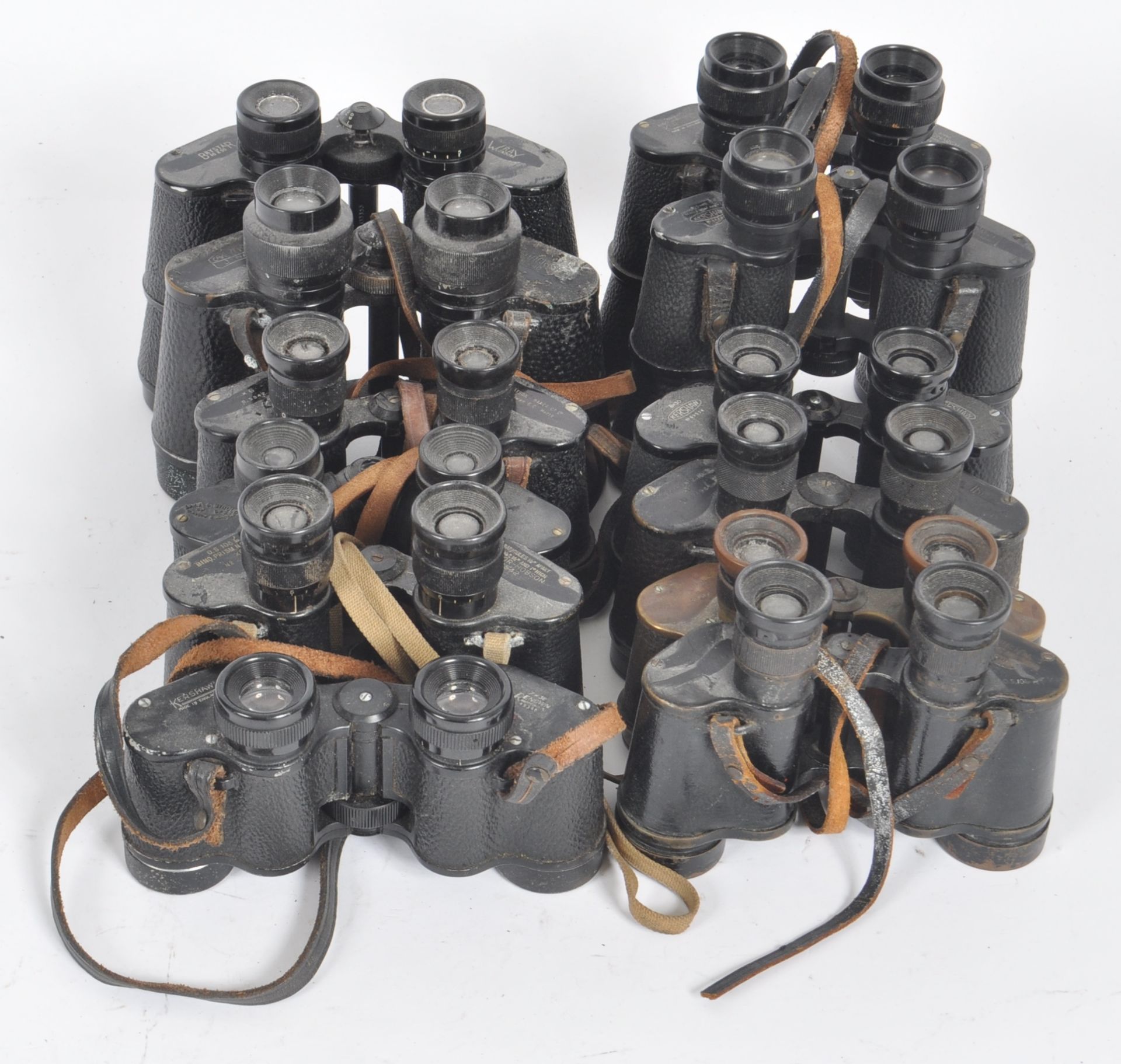 MIXED COLLECTION OF VINTAGE BINOCULARS