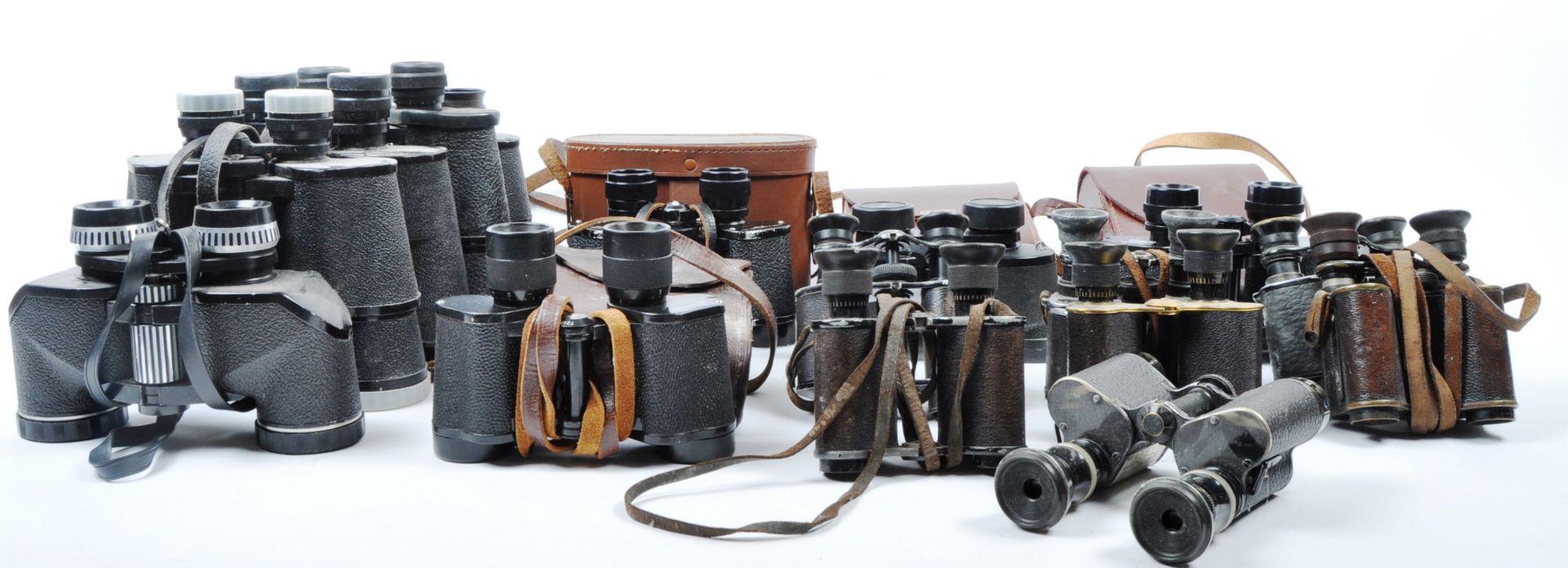 MIXED COLLECTION OF VINTAGE BINOCULARS - Image 2 of 6