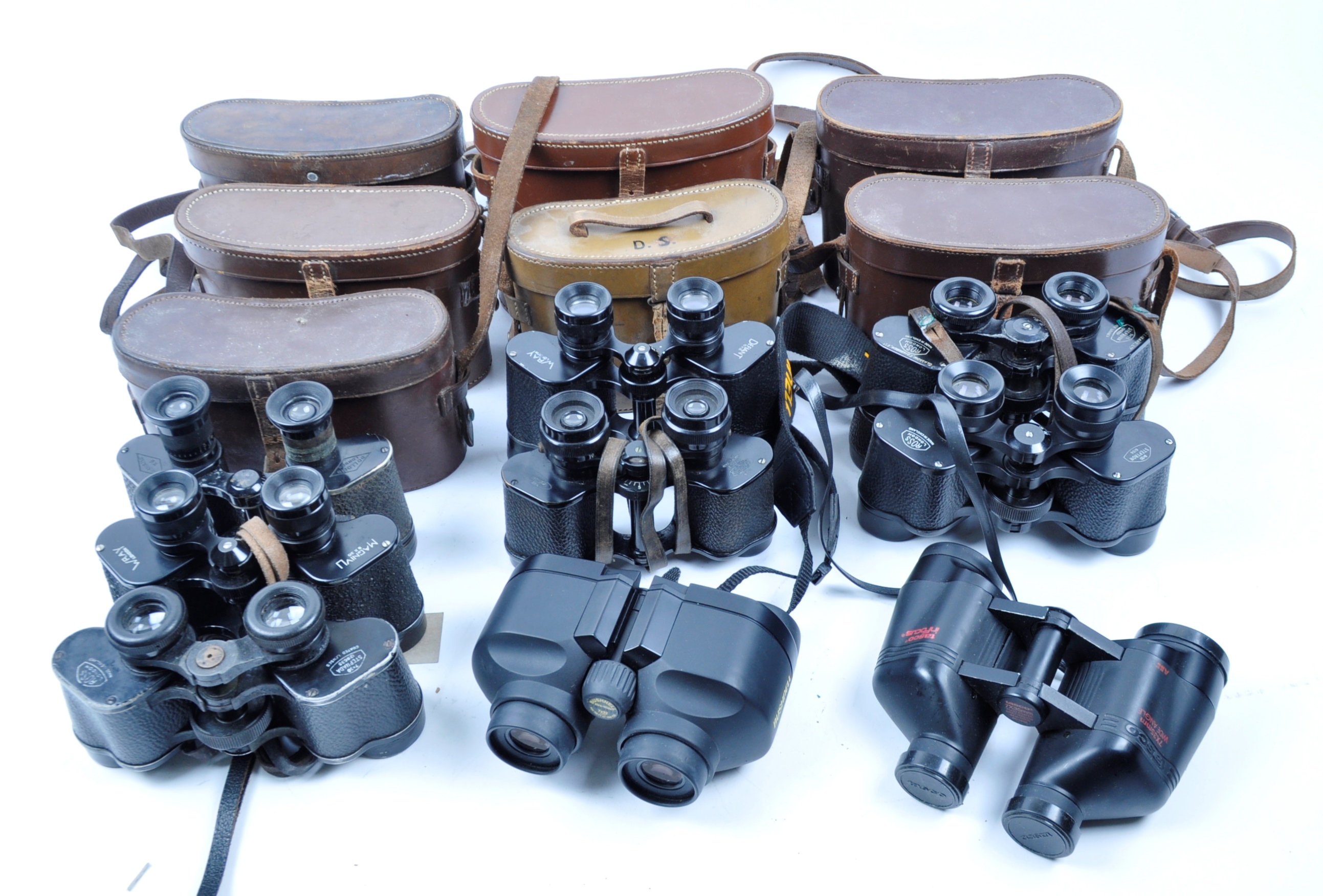 COLLECTION OF ASSORTED VINTAGE CASED BINOCULARS - Image 2 of 5