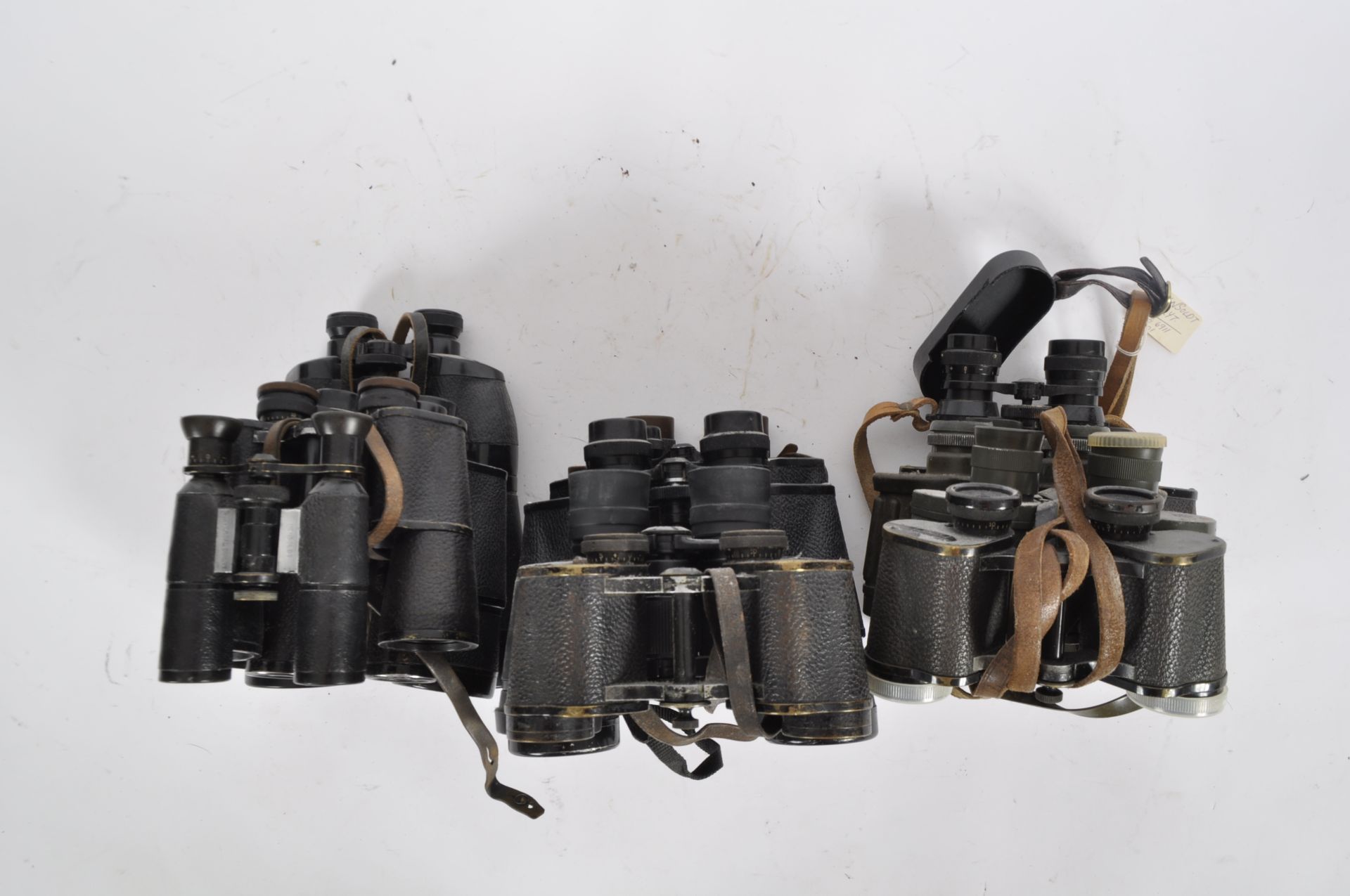 MIXED COLLECTION OF VINTAGE BINOCULARS - Image 6 of 7