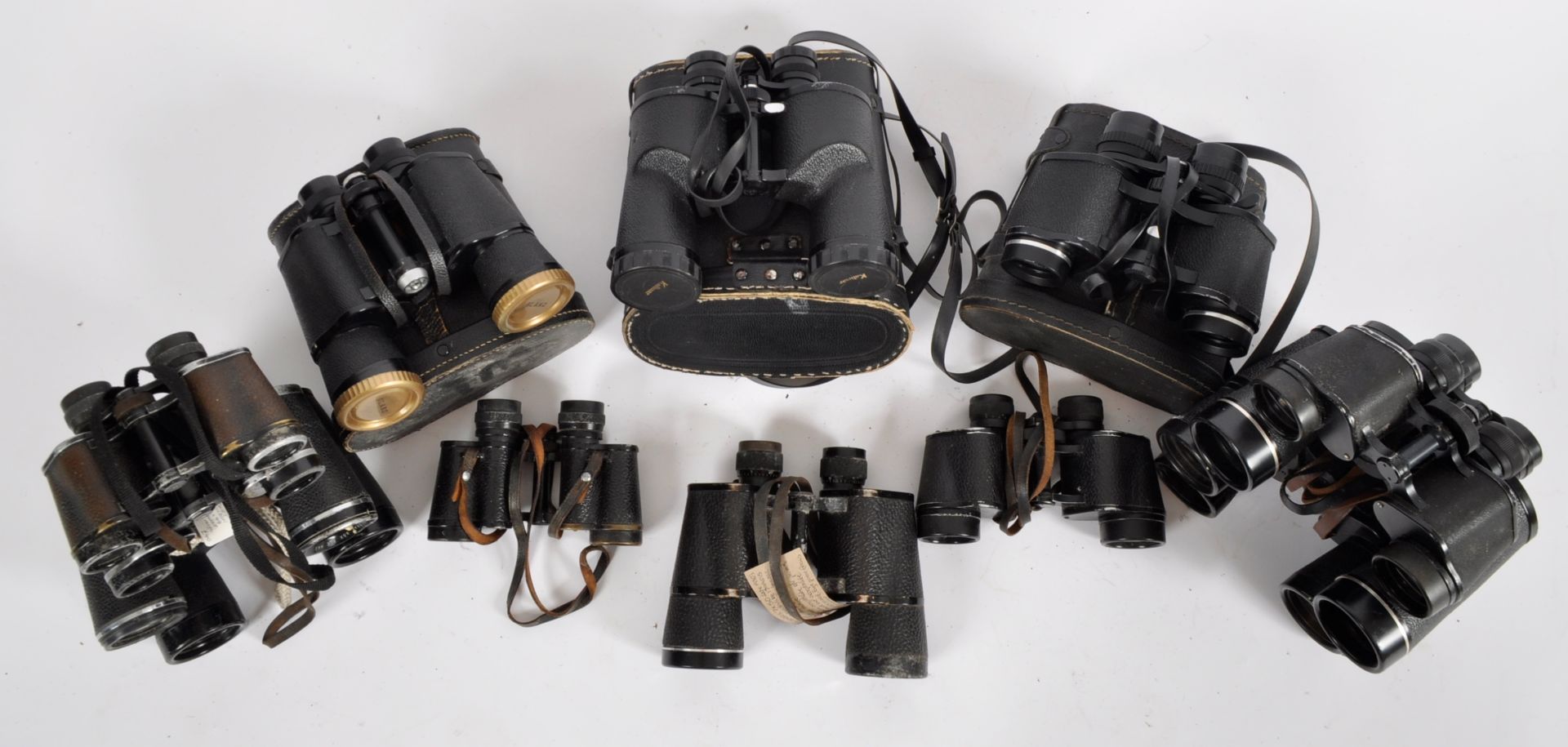 MIXED COLLECTION OF VINTAGE BINOCULARS - Image 3 of 5