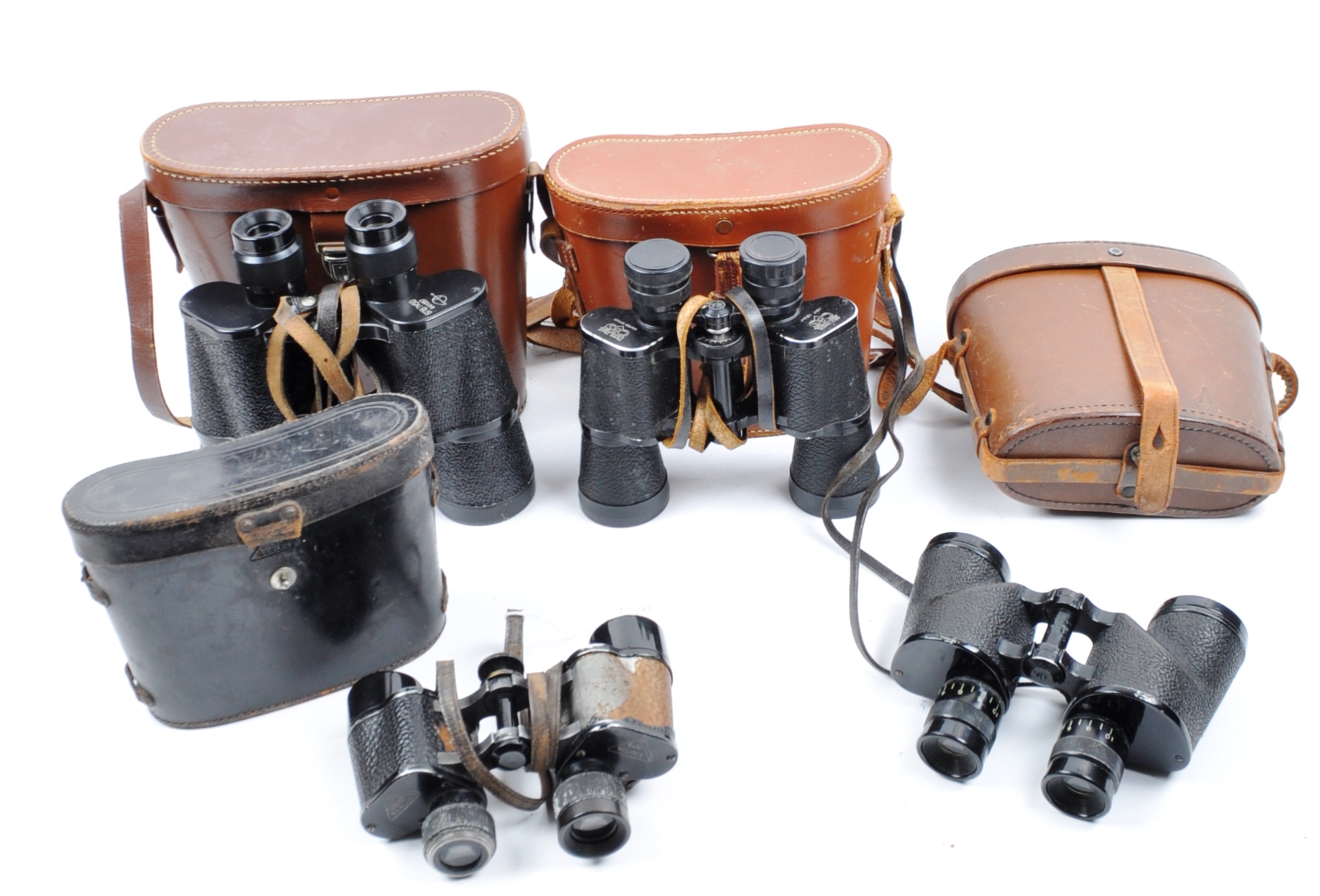 COLLECTION OF ASSORTED CASED VINTAGE BINOCULARS INCLUDING MILITARY ISSUE - Image 2 of 5