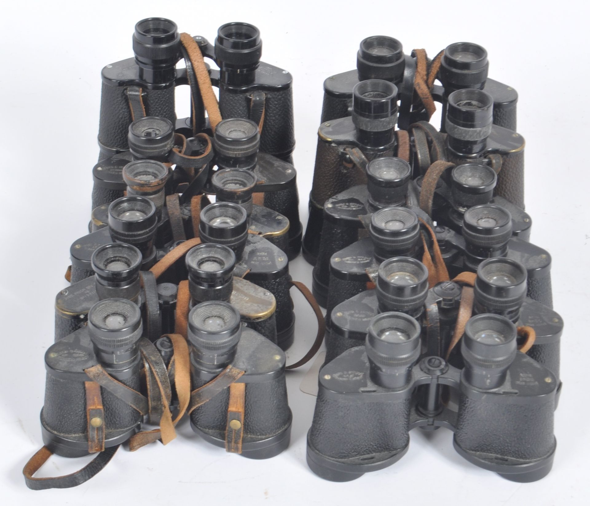 MIXED COLLECTION OF VINTAGE BINOCULARS