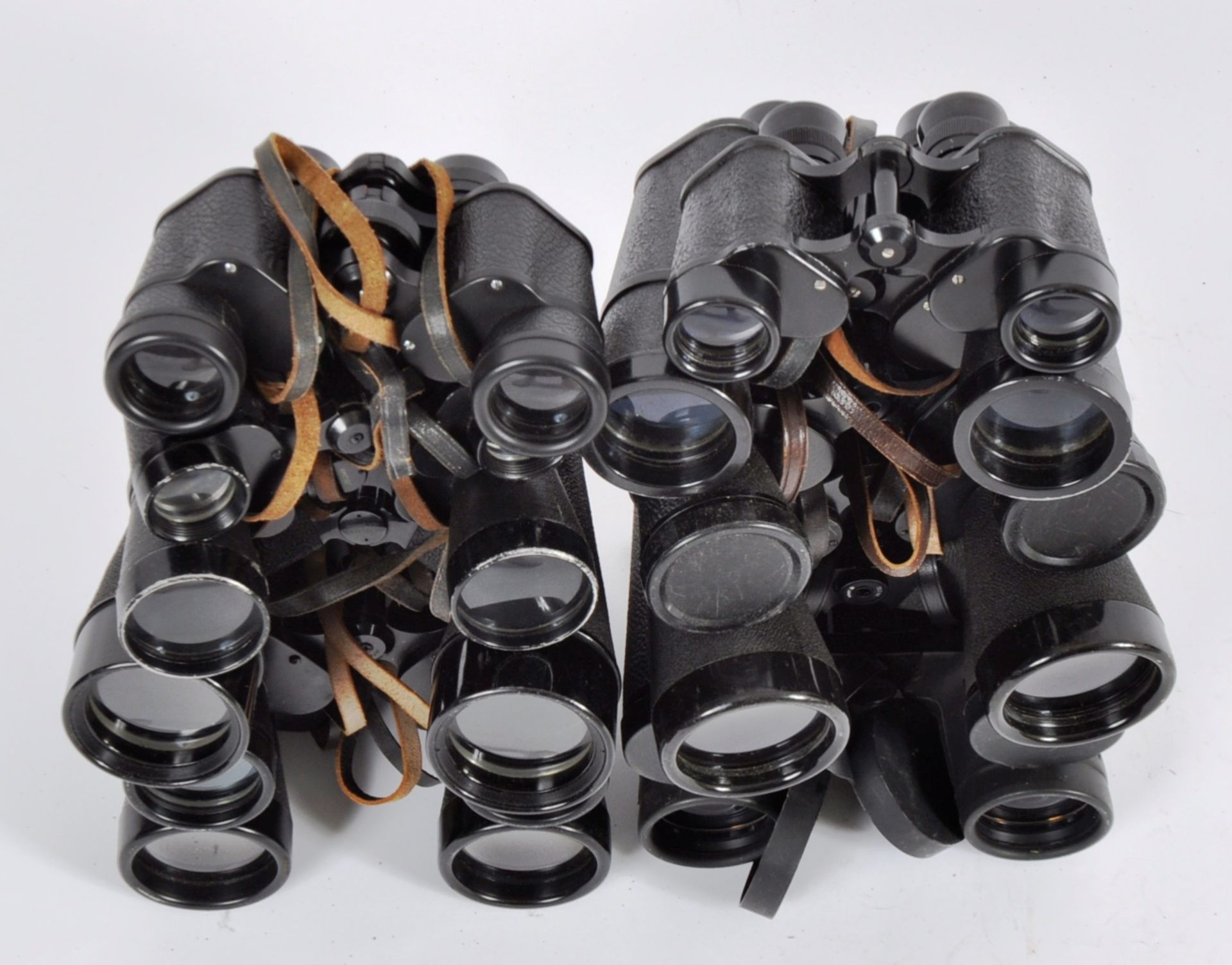 MIXED COLLECTION OF VINTAGE BINOCULARS - Image 6 of 6