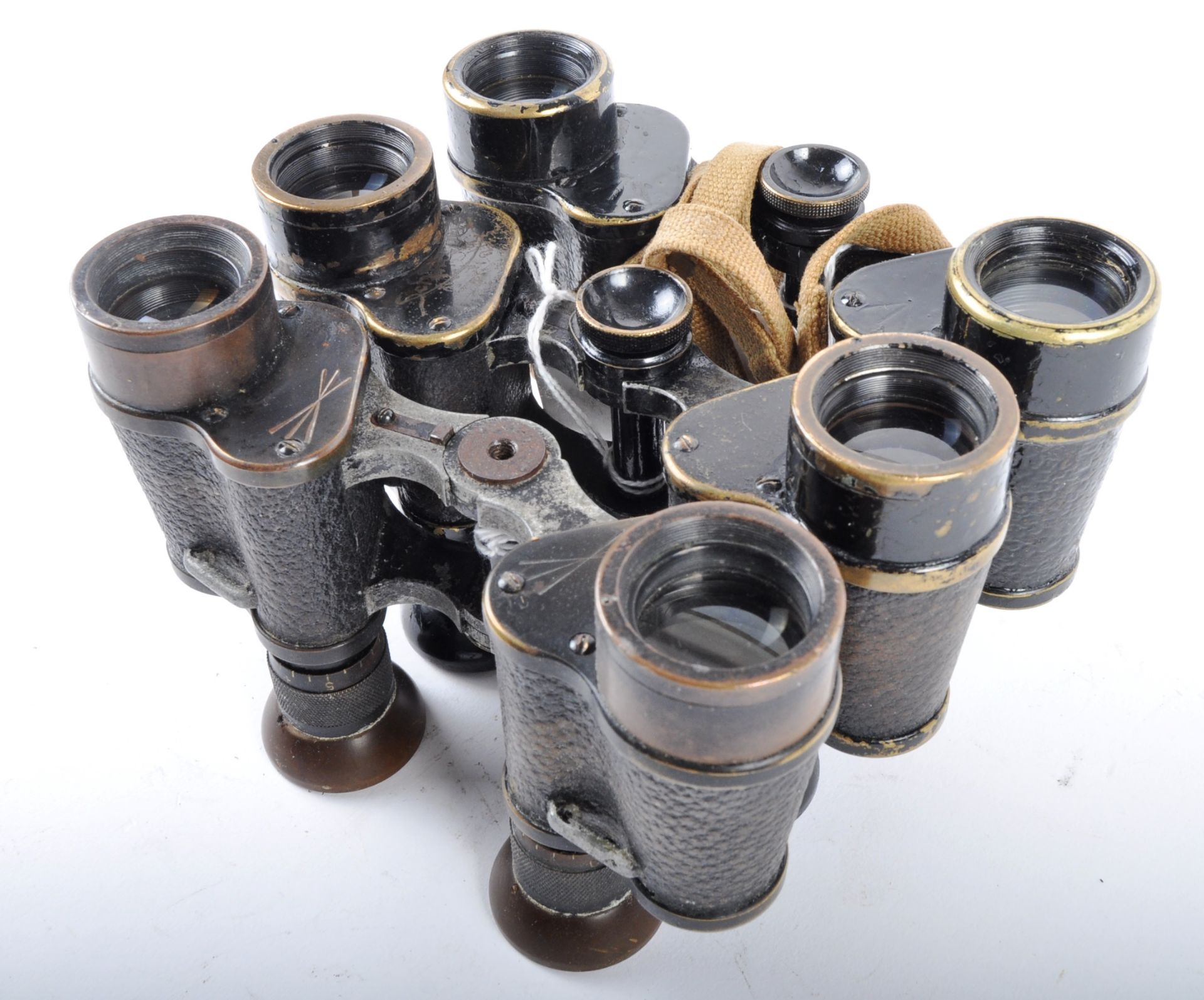 A COLLECTION OF WWI CARL ZEISS LONDON BINOCULARS - Image 4 of 5