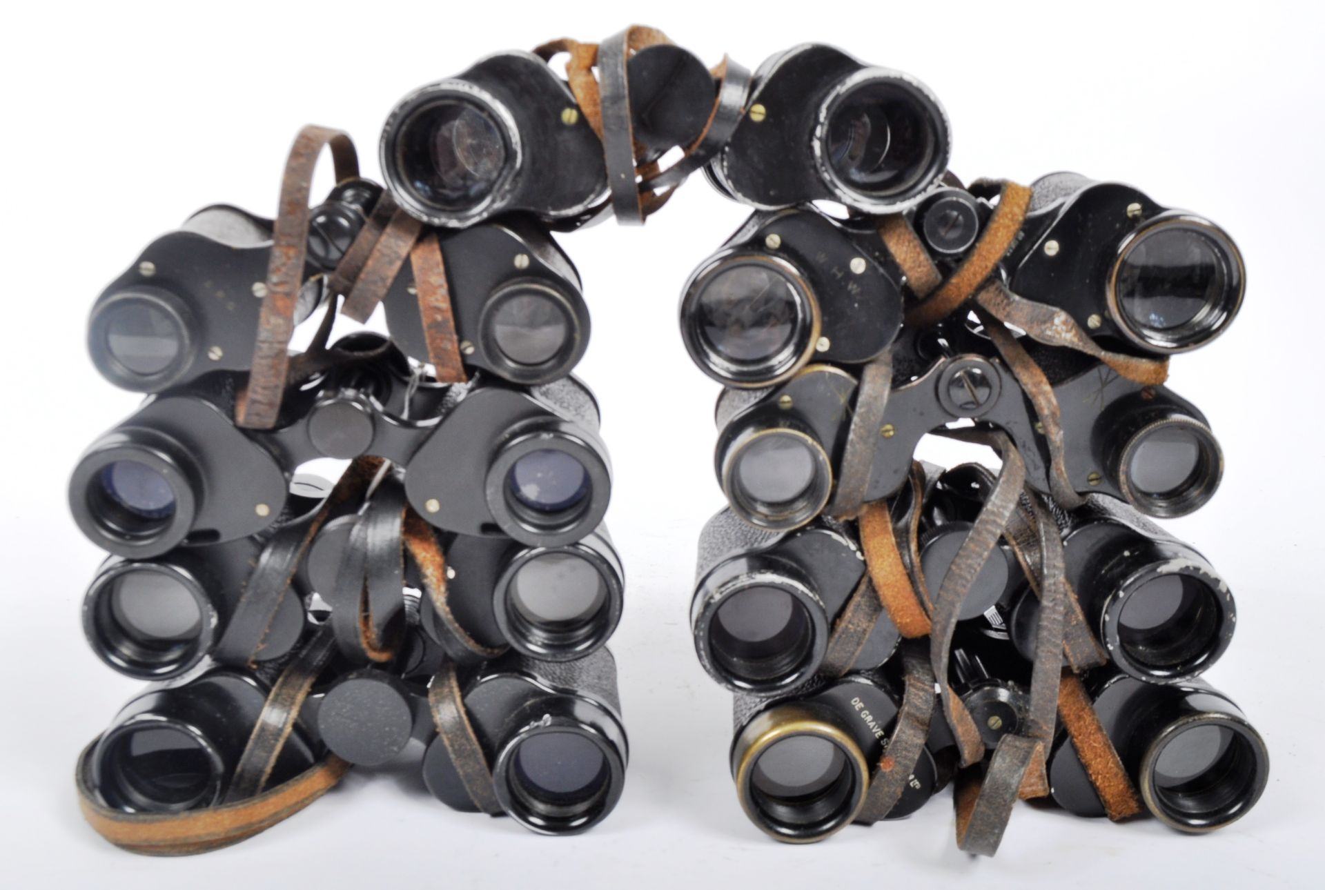 MIXED COLLECTION OF VINTAGE BINOCULARS - Image 3 of 5