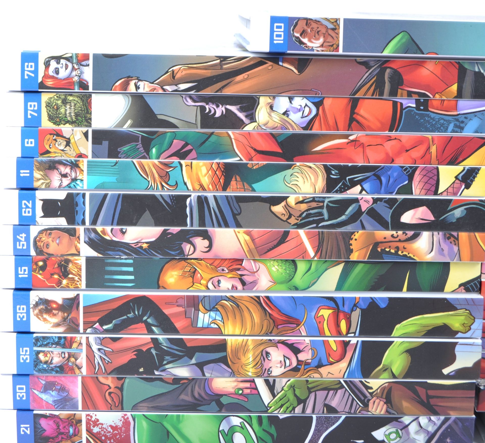 LARGE COLLECTION OF DC HEROES & VILLAINS COLLECTABLE BOOKS - Image 2 of 6