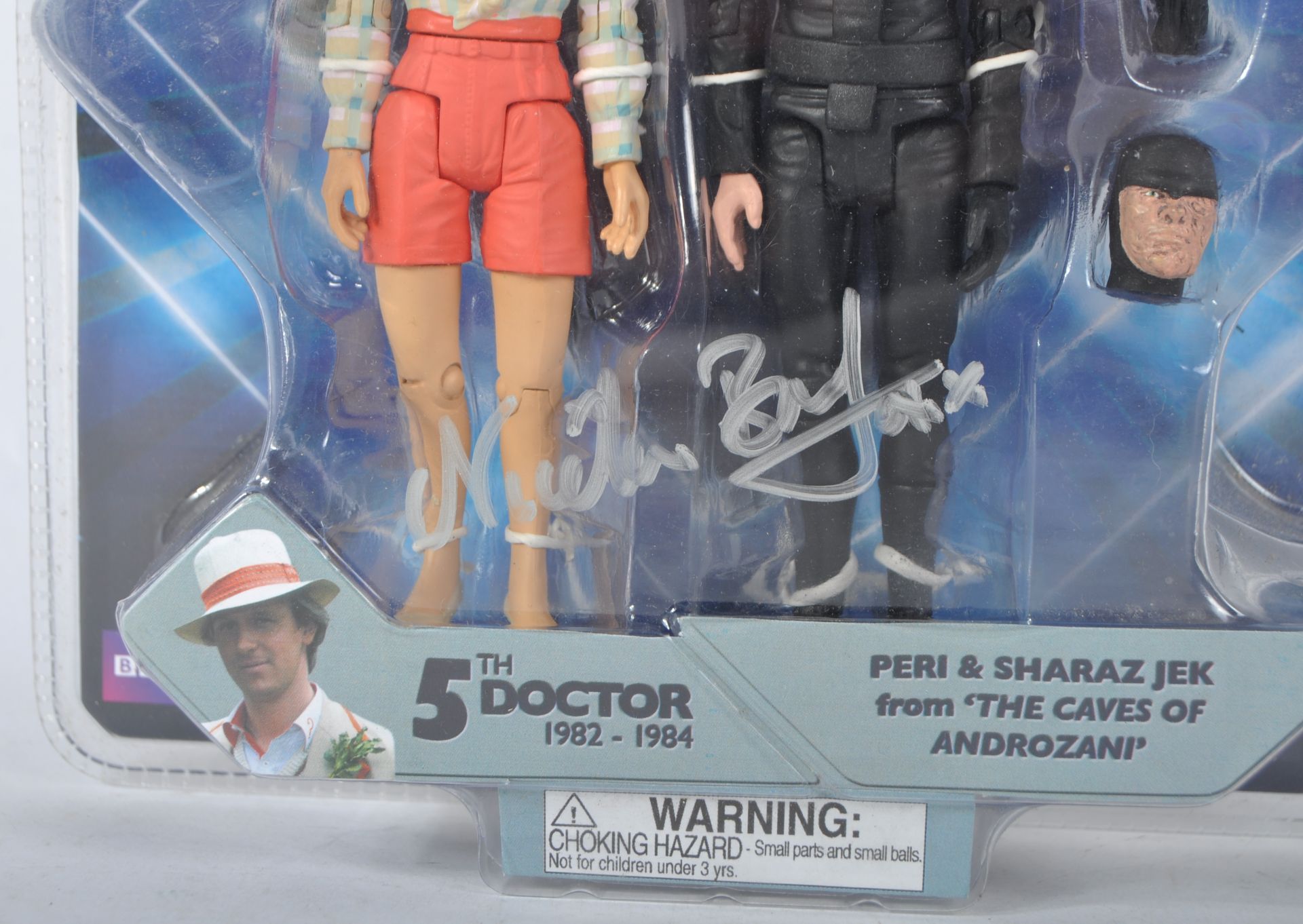 DOCTOR WHO - NICOLA BRYANT (PERI) - AUTOGRAPHED ACTION FIGURE - Image 2 of 4