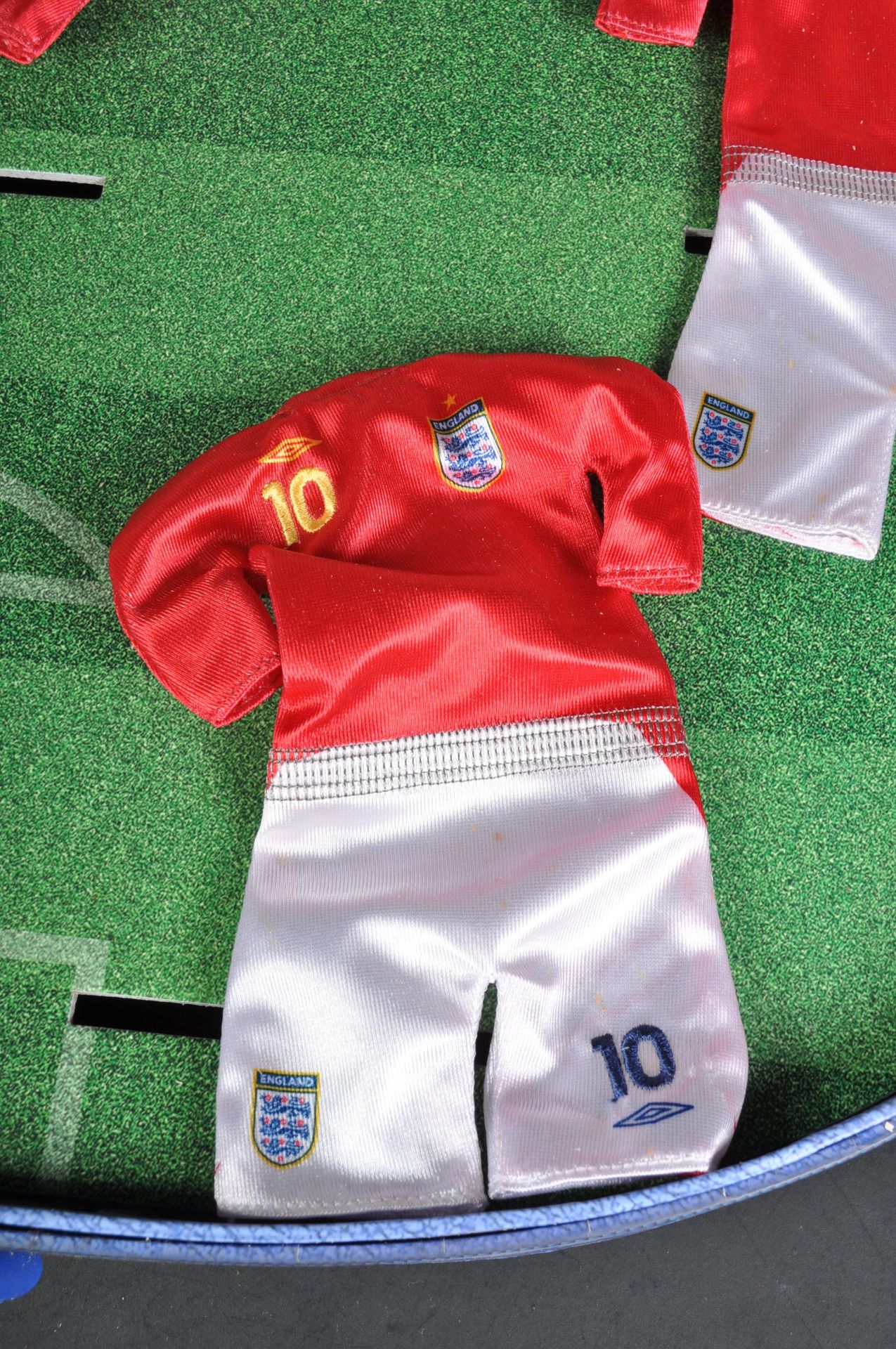 LIMITED EDITION MCDONALDS WORLD CUP 2006 KIT BAG DISPLAY - Image 5 of 8