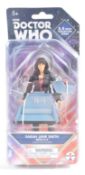 DOCTOR WHO - SARAH JANE SMITH & K9 - AUTOGRAPHED FIGURE