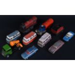 COLLECTION OF ASSORTED VINTAGE DIECAST & TINPLATE MODEL CARS