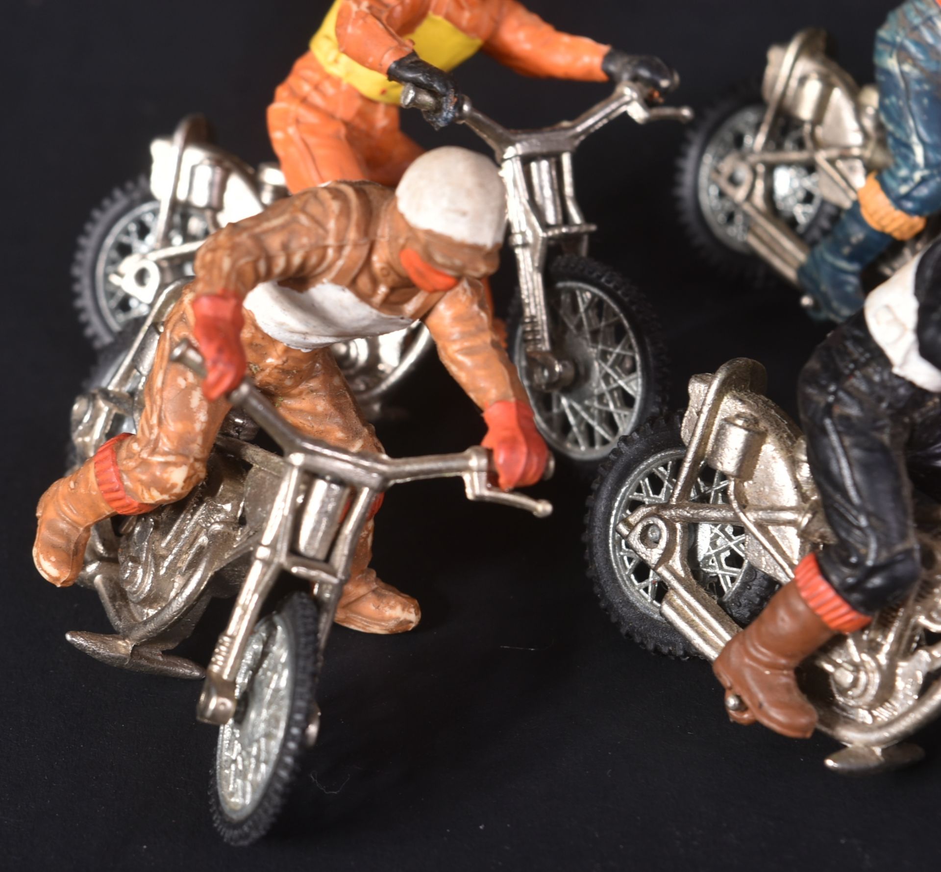 COLLECTION OF VINTAGE BRITAINS DIECAST SPEEDYWAY MODEL BIKES - Image 2 of 4