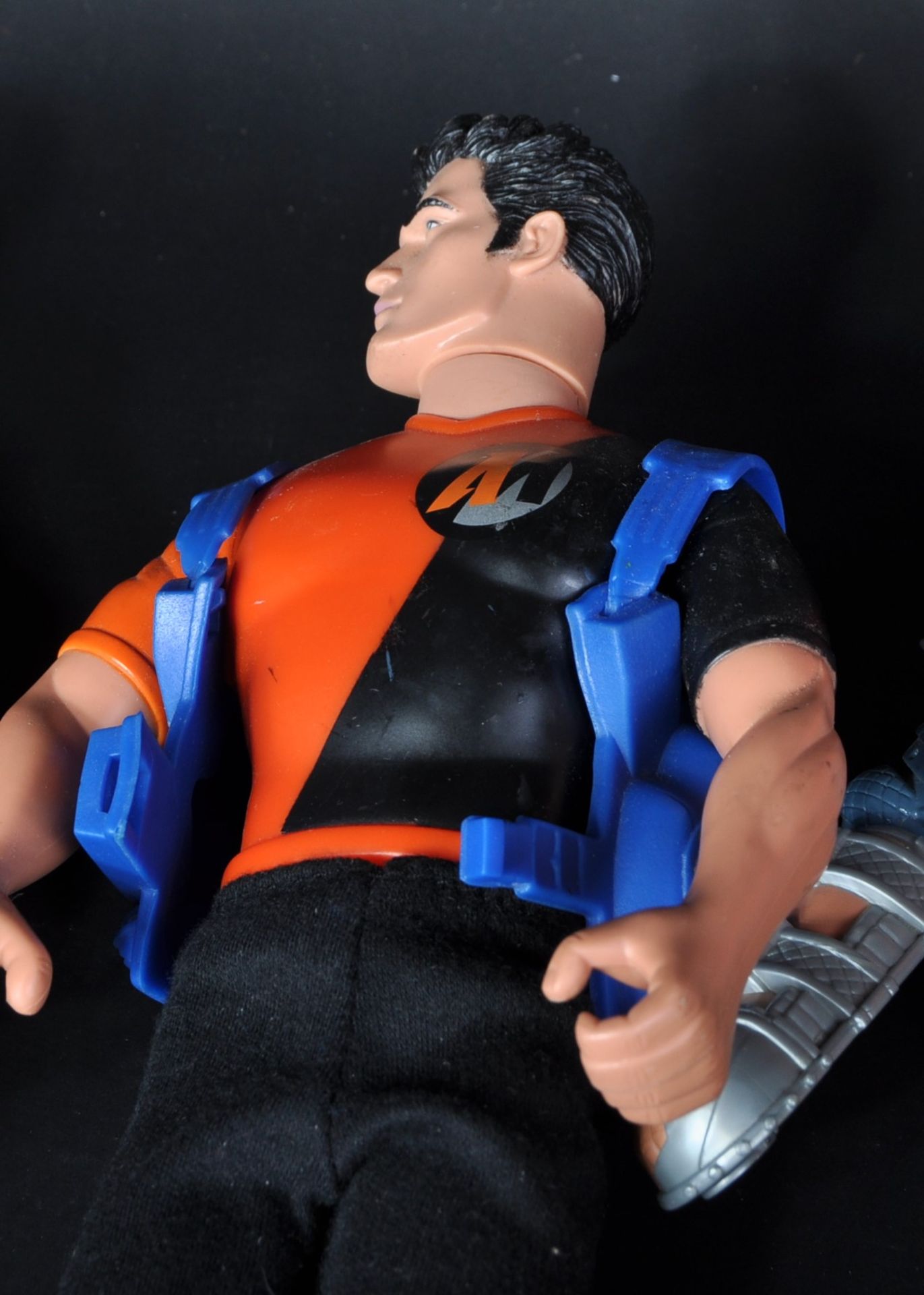 COLLECTION OF ASSORTED ACTION MAN ACTION FIGURES - Image 8 of 8