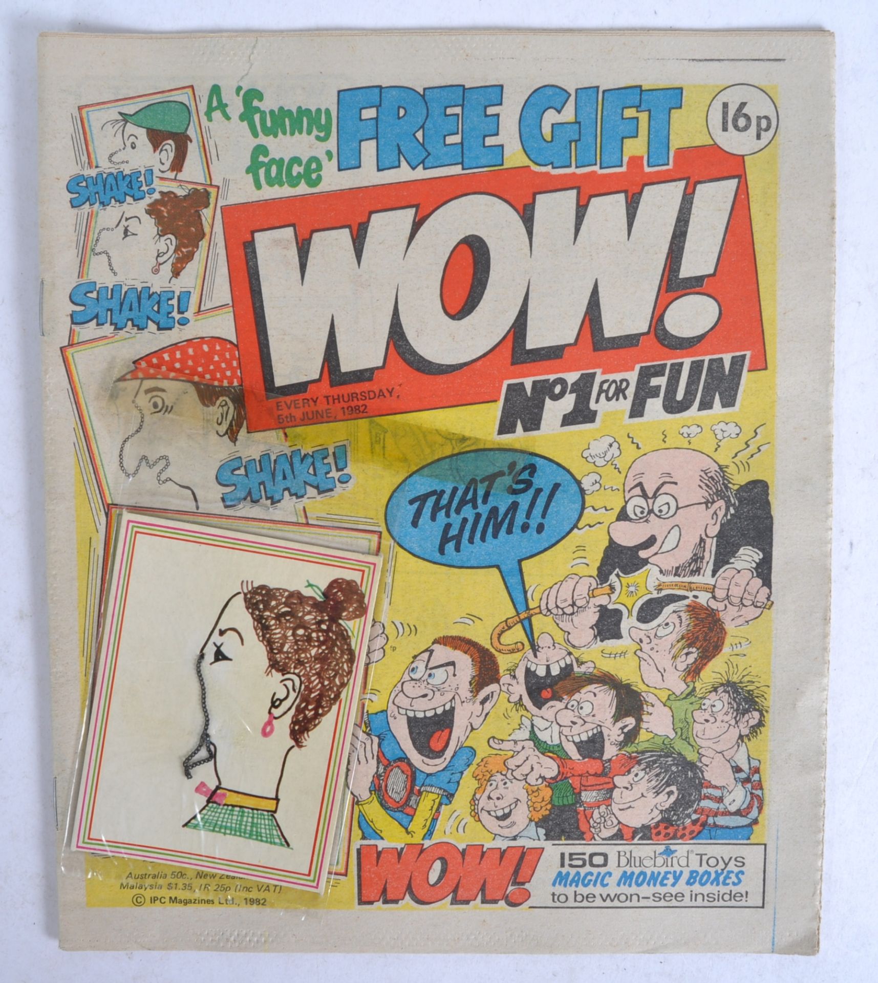 COMIC BOOK - WOW! #1 1982 - COMPLETE WITH FREE GIFT