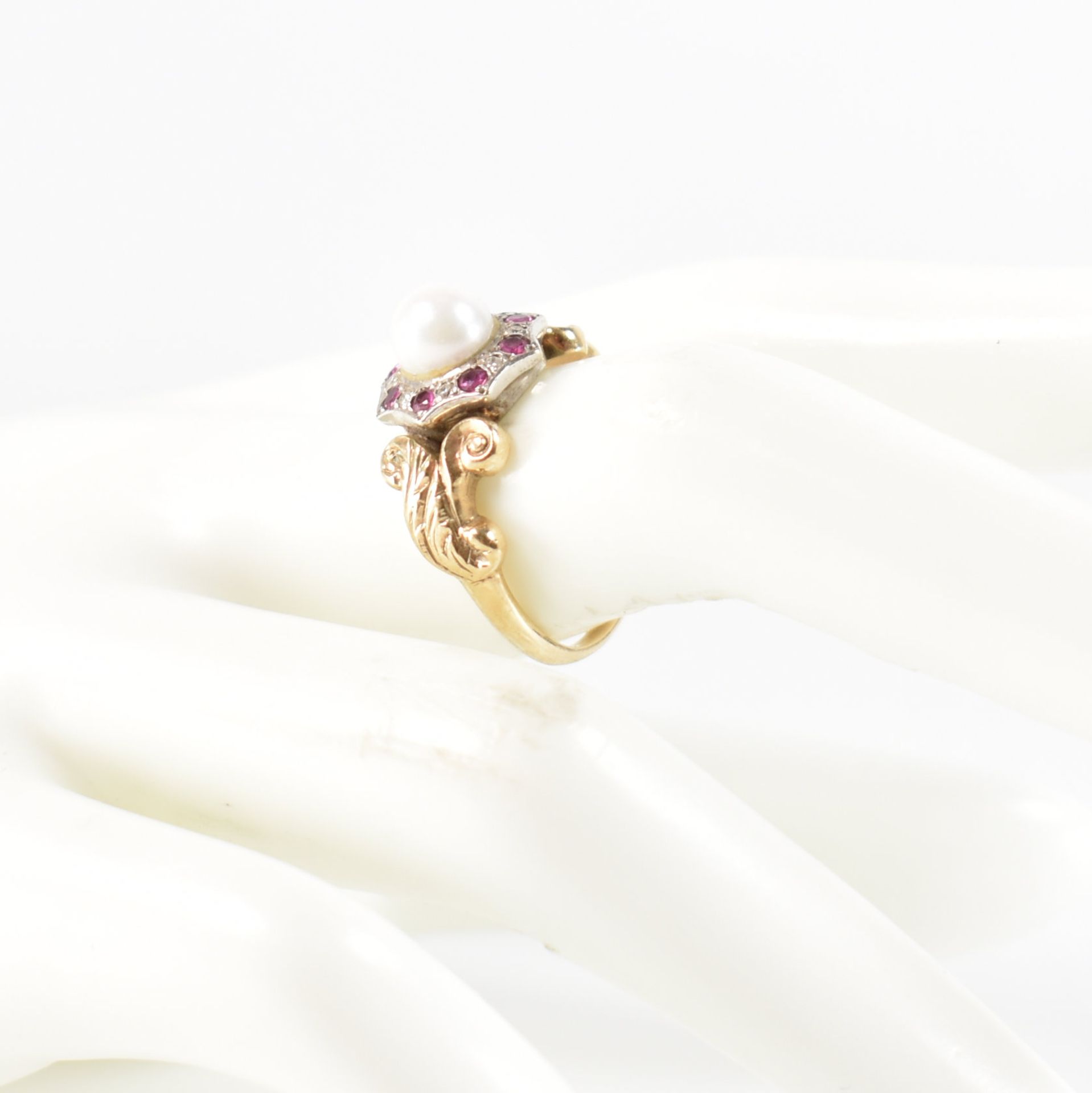 HALLMARKED 9CT GOLD PEARL RUBY & DIAMOND RING - Image 8 of 8