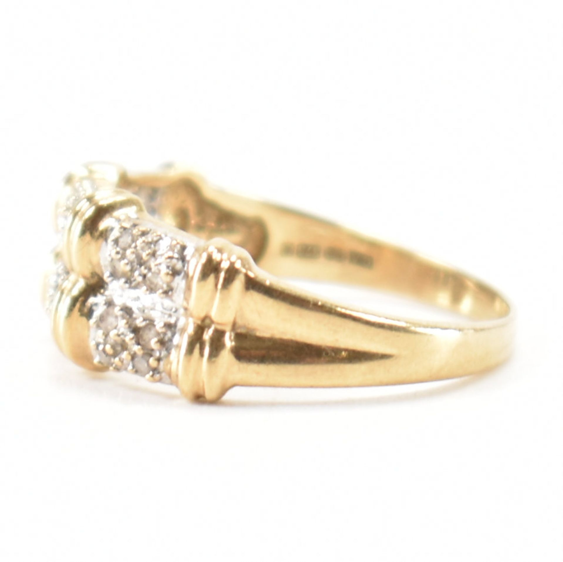 HALLMARKED 9CT GOLD & DIAMOND CLUSTER RING - Image 2 of 9