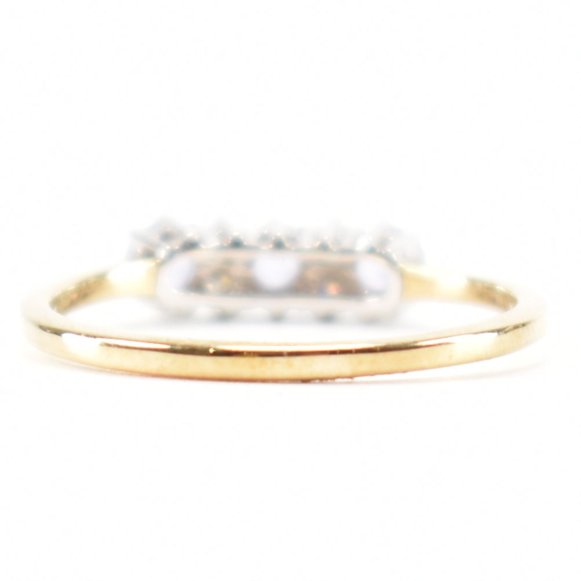 HALLMARKED 9CT GOLD TANZANITE & DIAMOND RING - Image 4 of 8