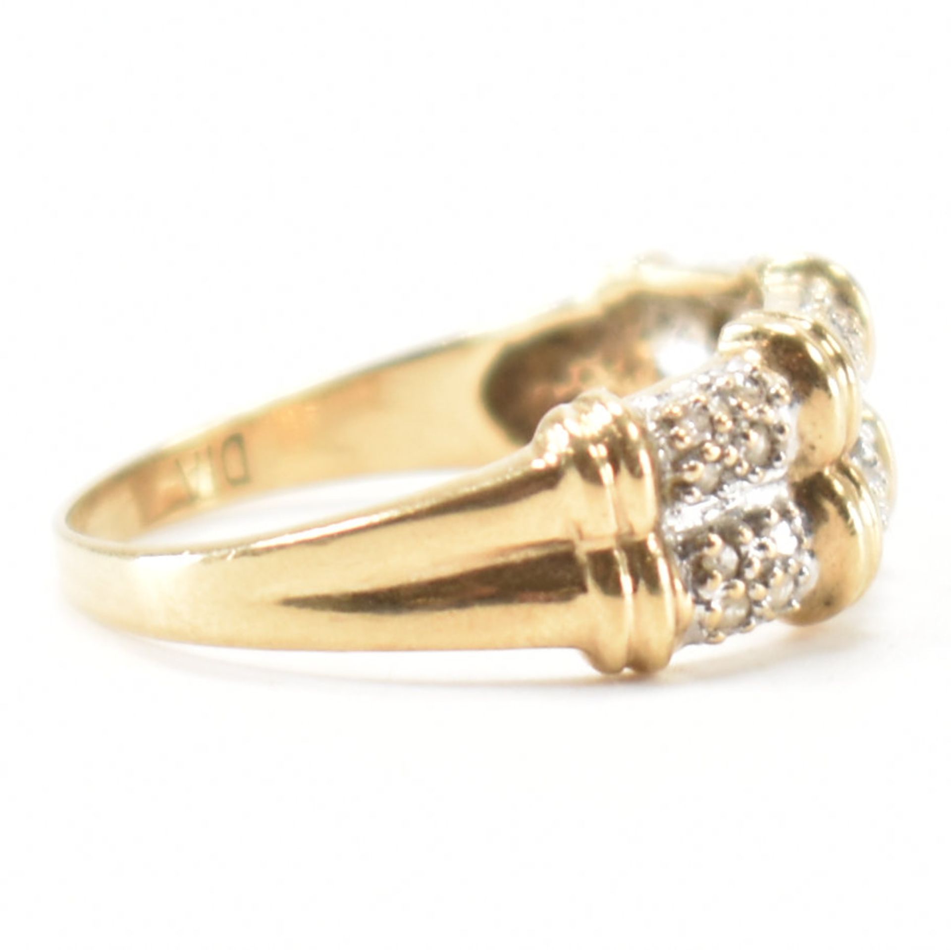 HALLMARKED 9CT GOLD & DIAMOND CLUSTER RING - Image 5 of 9