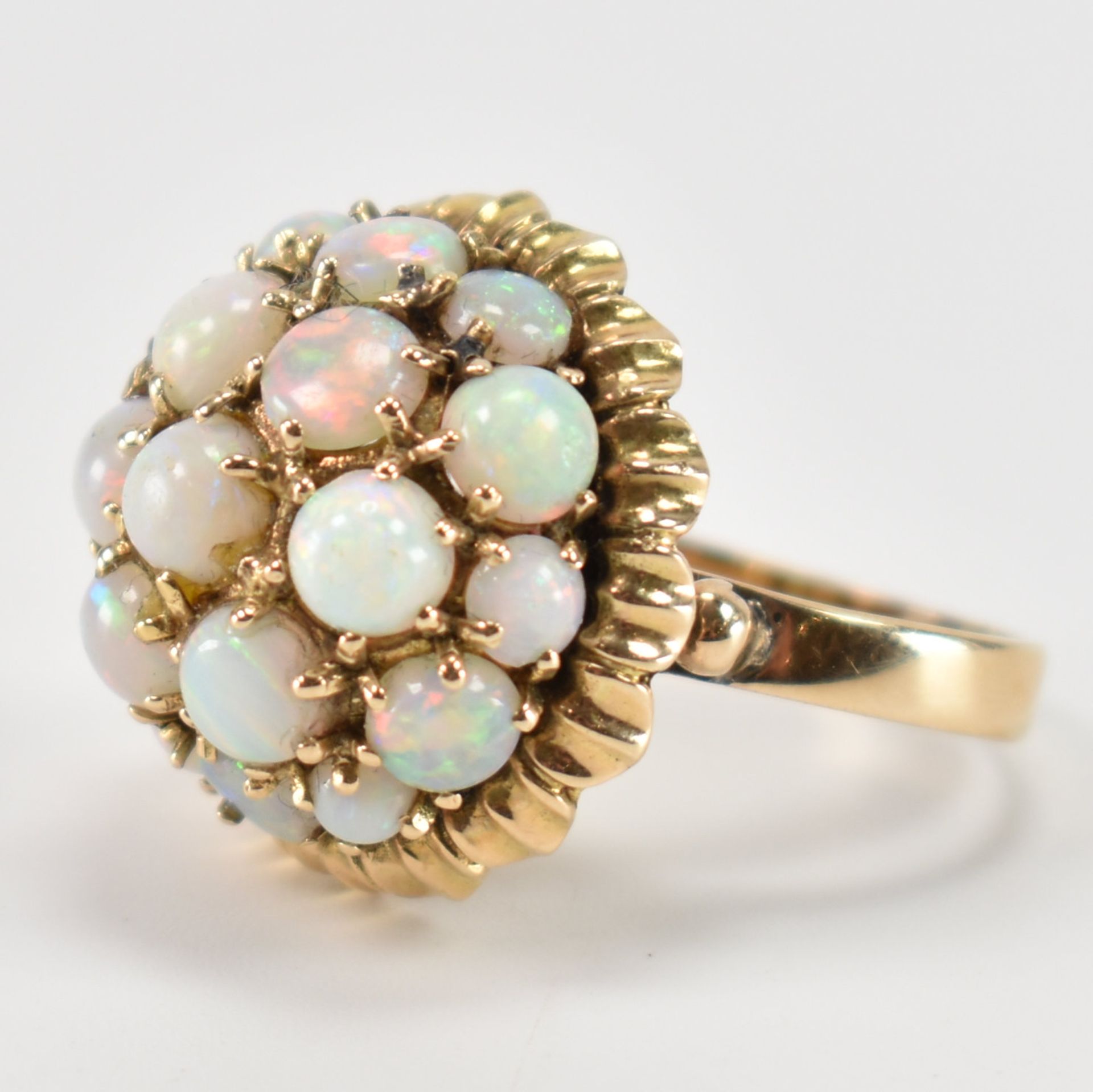 VINTAGE GOLD & OPAL BOMBE RING - Image 9 of 11