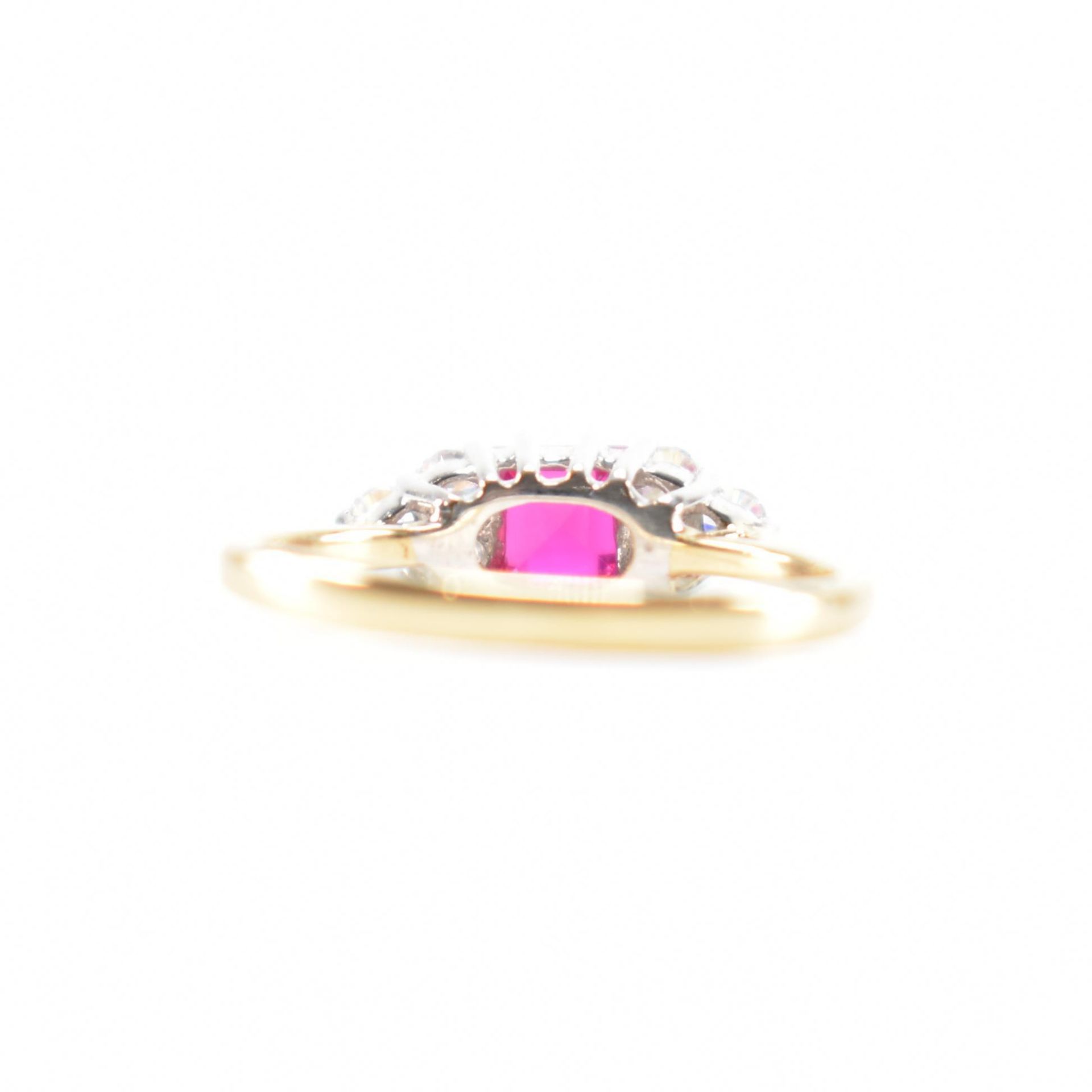 HALLMARKED 9CT GOLD SYNTHETIC RUBY & CZ RING - Image 3 of 7