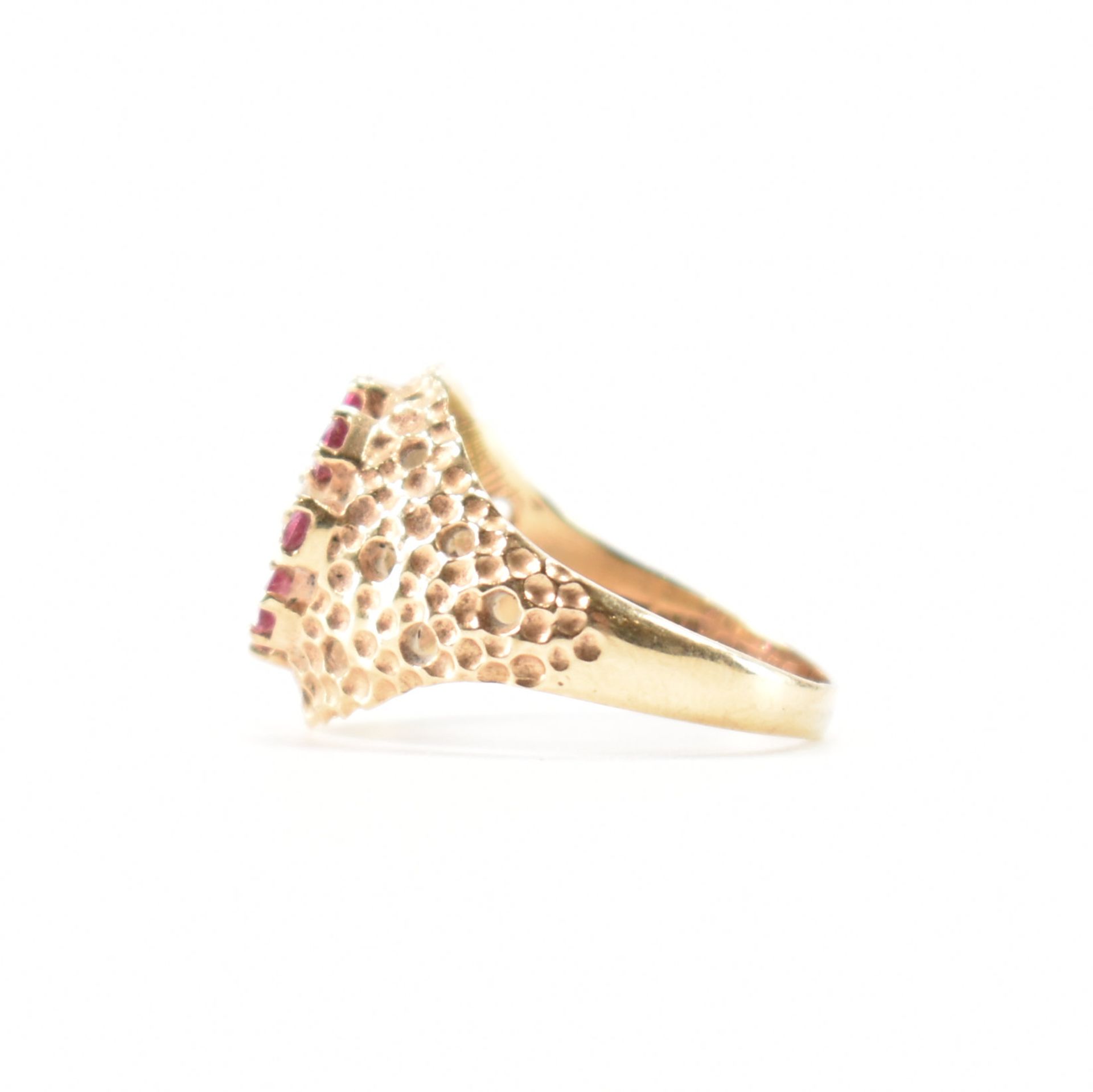 HALLMARKED 9CT GOLD RUBY & WHITE STONE RING - Image 2 of 8