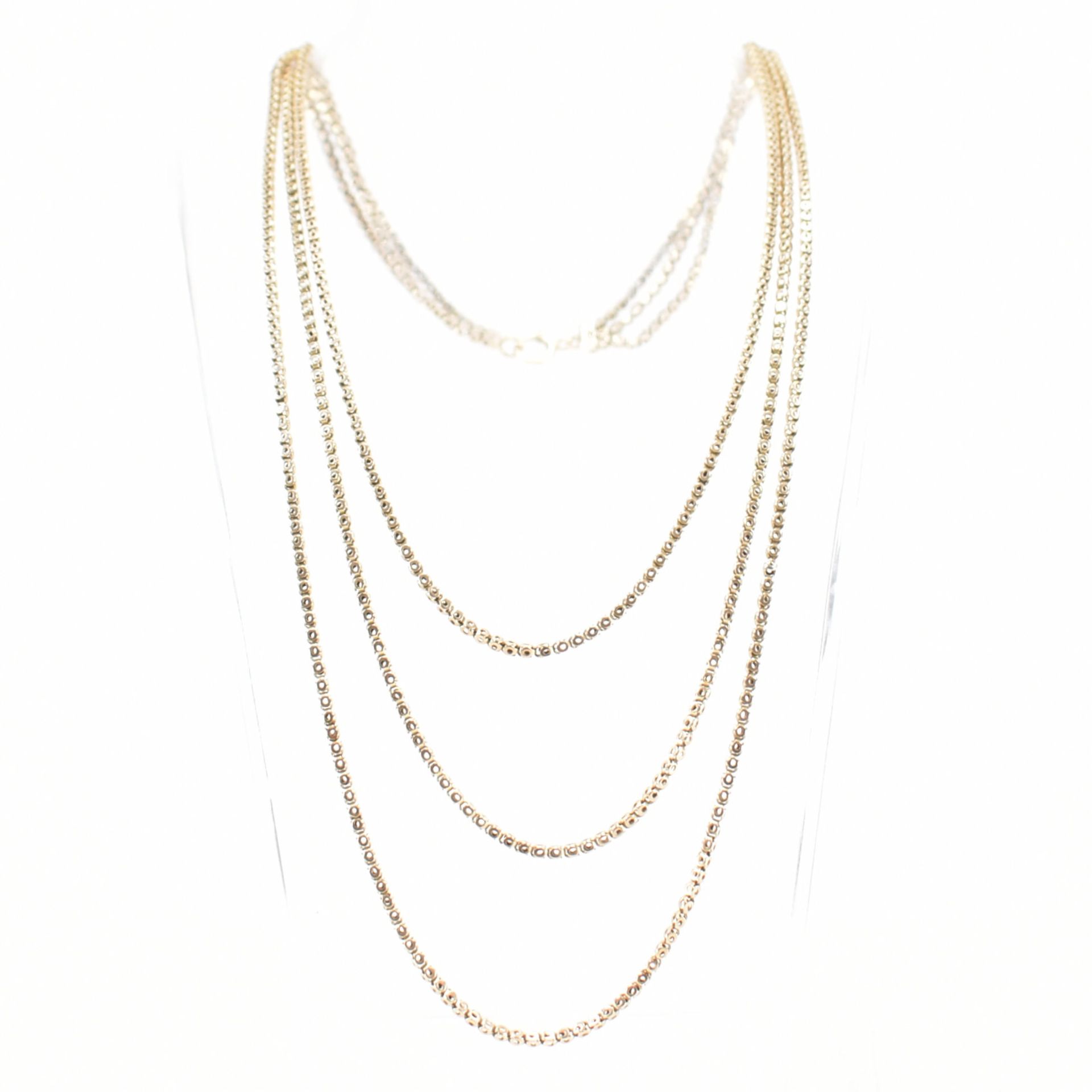 VINTAGE 9CT GOLD THREE STRAND FANCY LINK CHAIN NECKLACE - Image 3 of 4