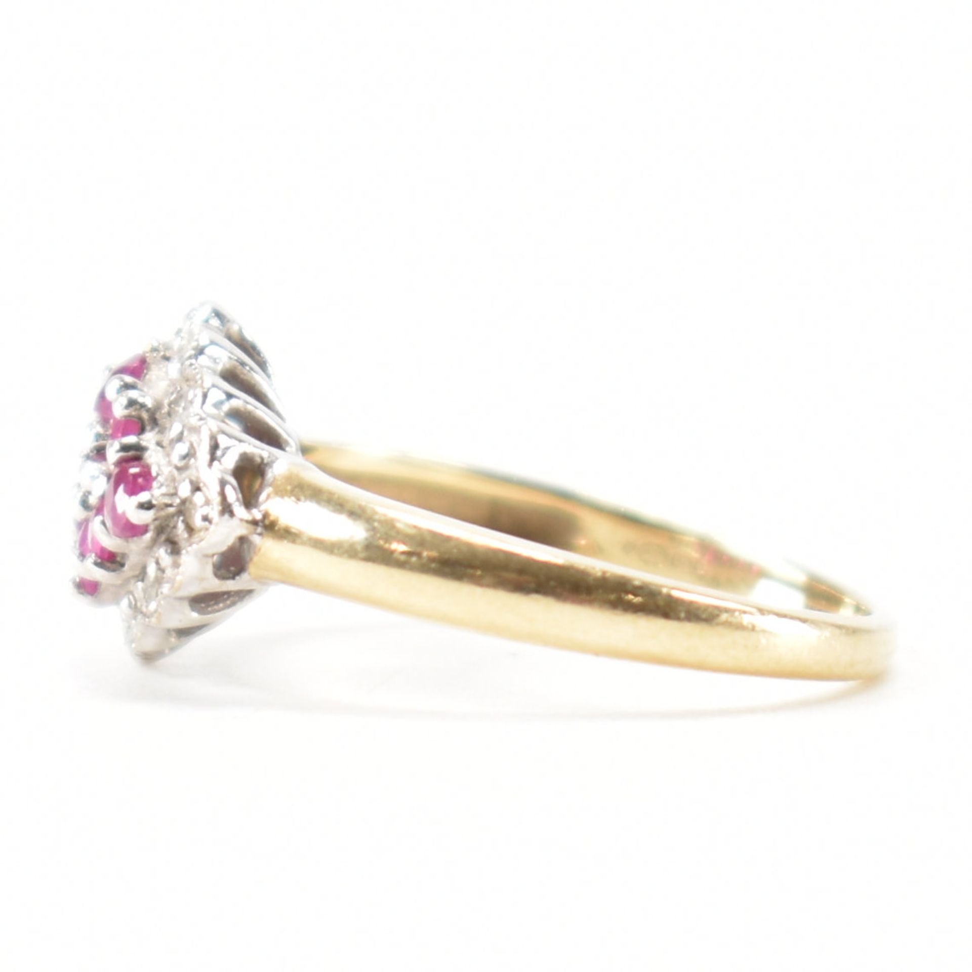 HALLMARKED 9CT GOLD RUBY & DIAMOND CLUSTER RING - Image 2 of 9