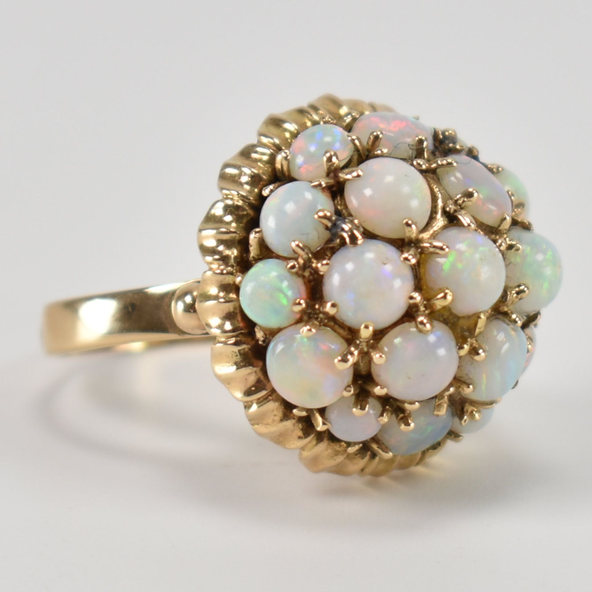 VINTAGE GOLD & OPAL BOMBE RING - Image 8 of 11