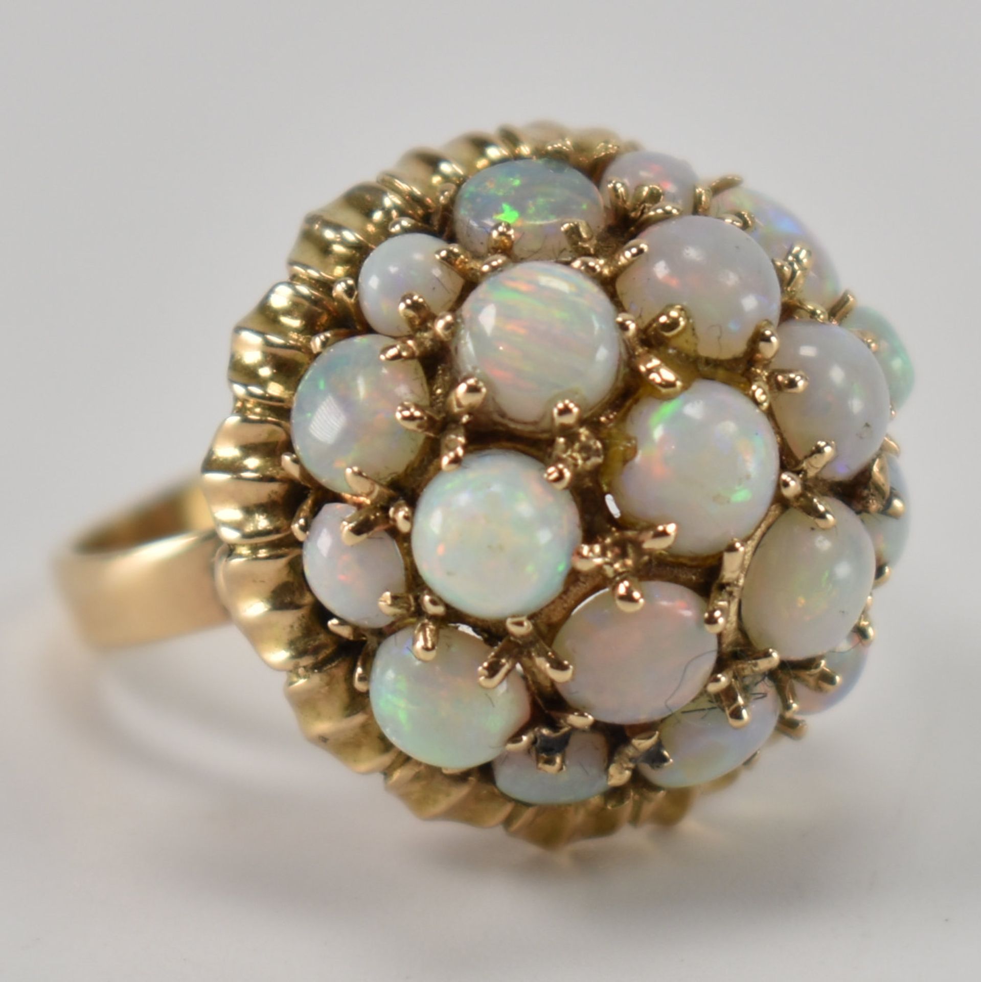 VINTAGE GOLD & OPAL BOMBE RING - Image 10 of 11