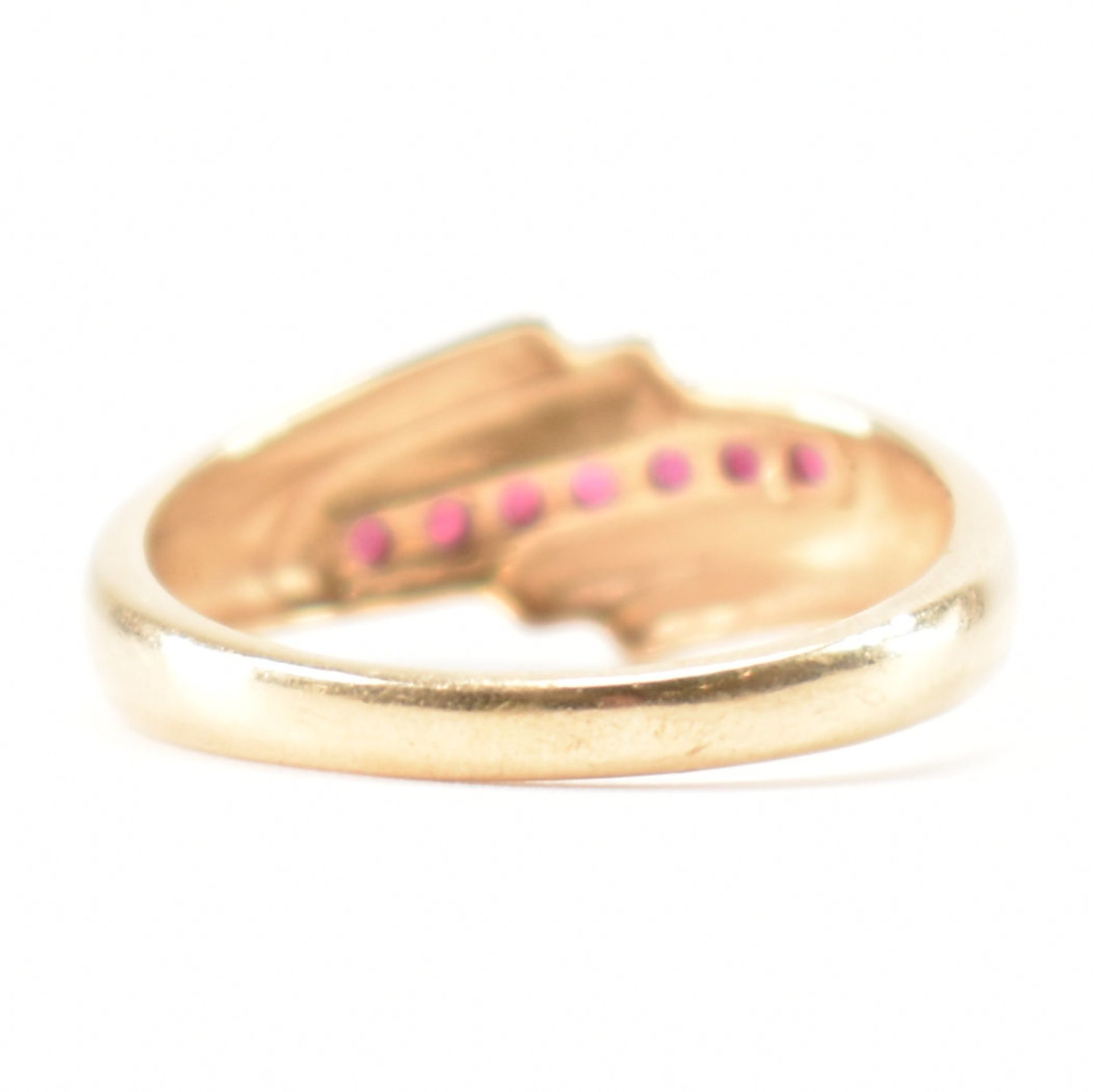 HALLMARKED 9CT GOLD RUBY RING - Image 4 of 8