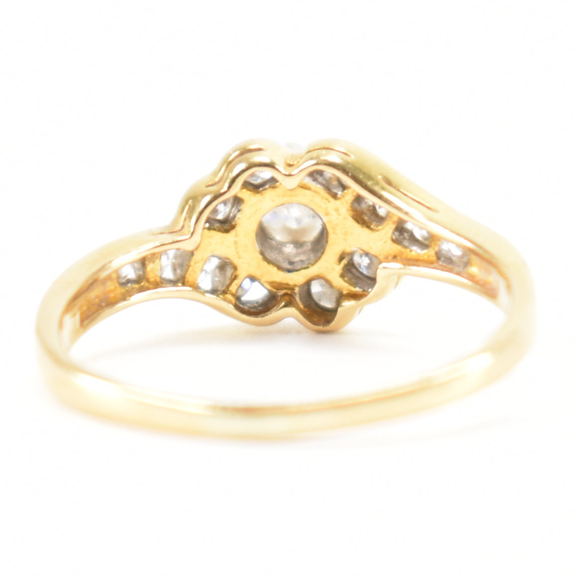 VINTAGE GOLD & DIAMOND CROSS OVER RING - Image 3 of 7