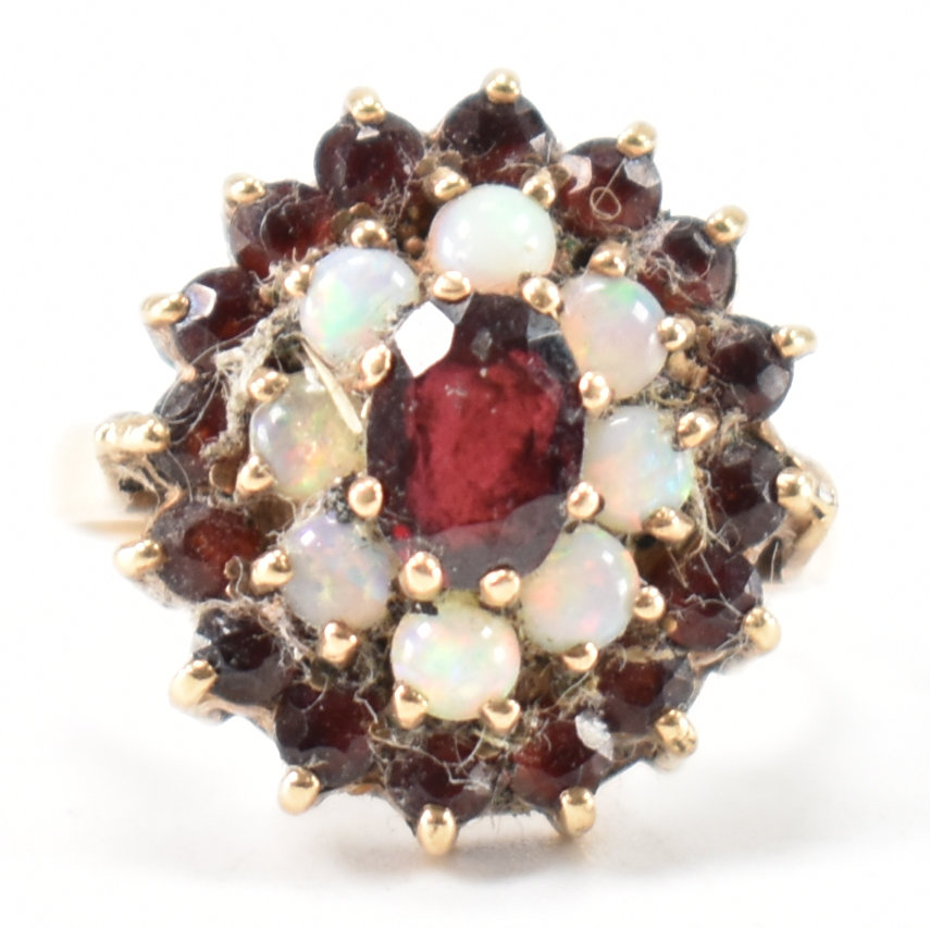 HALLMARKED 9CT GOLD OPAL & GARNET RING