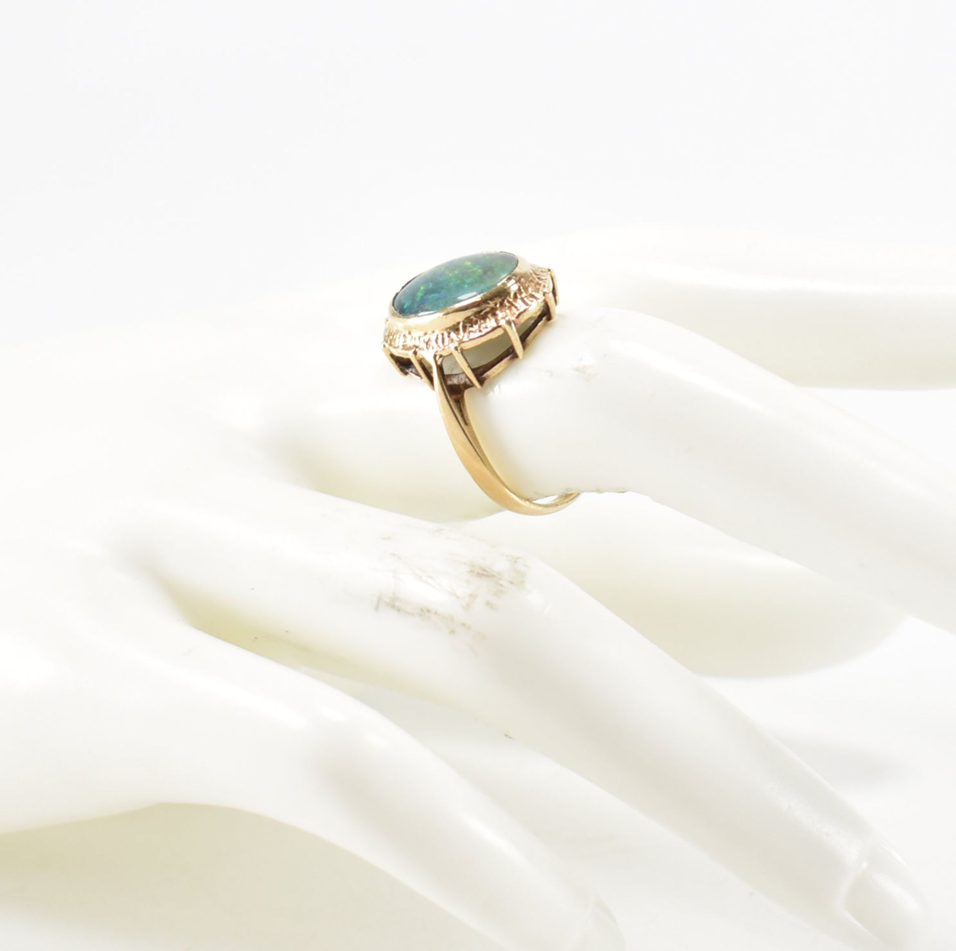 HALLMARKED 9CT GOLD & OPAL RING - Image 8 of 9