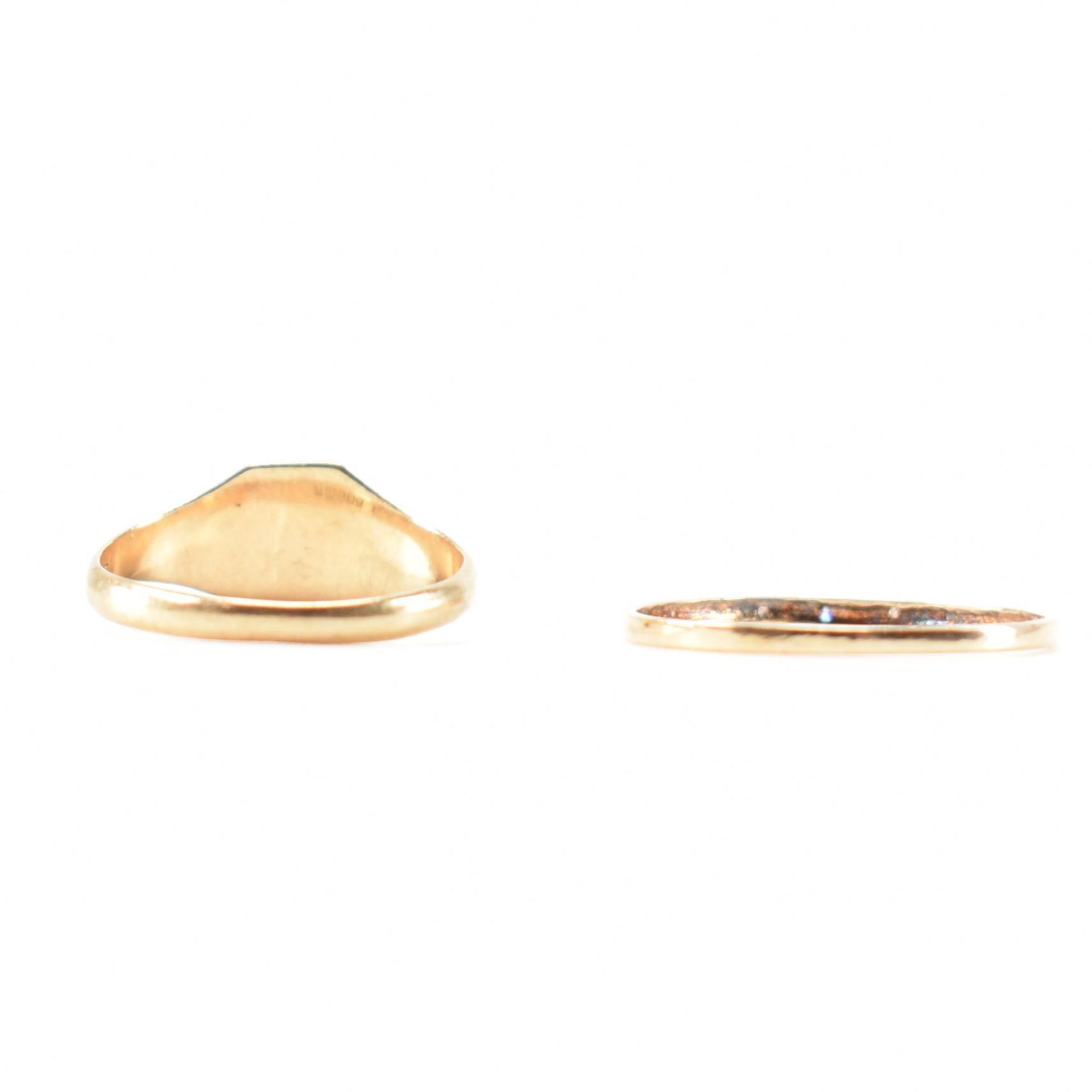 HALLMARKED 9CT GOLD SIGNET RING & GOLD BAND RING - Image 3 of 7