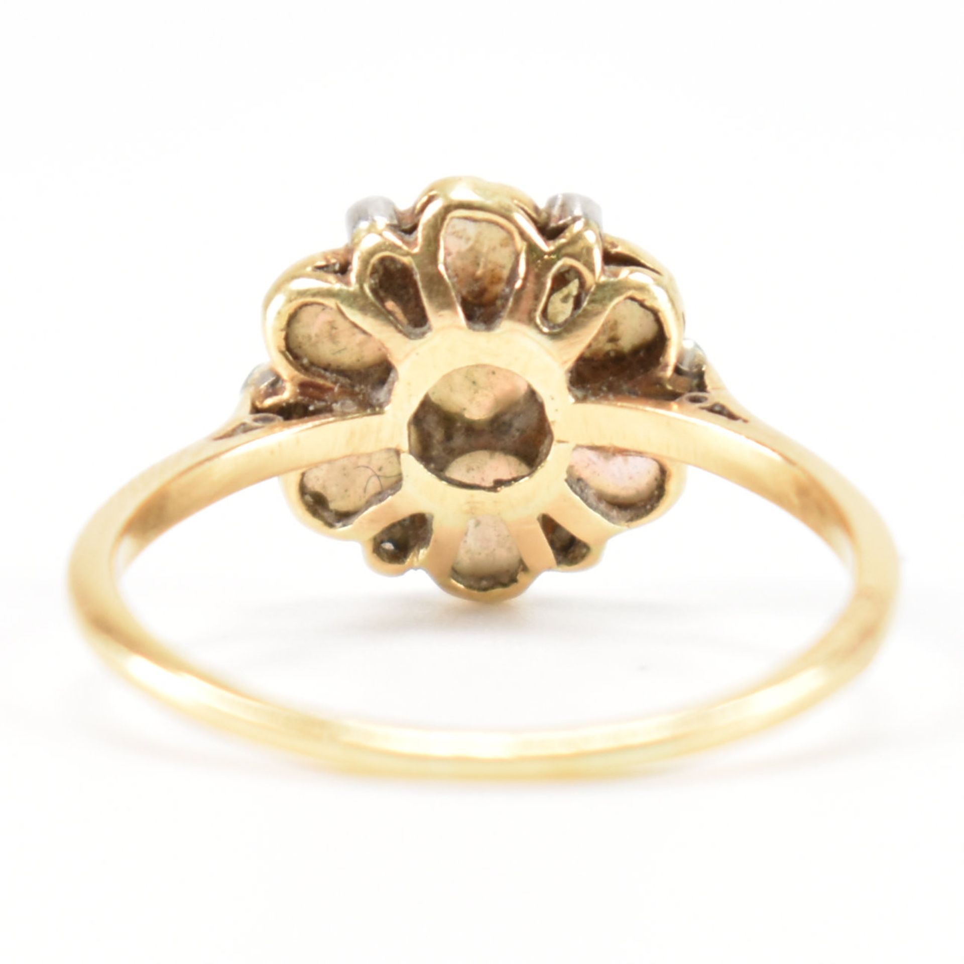 VINTAGE GOLD OPAL & DIAMOND CLUSTER RING - Image 3 of 7