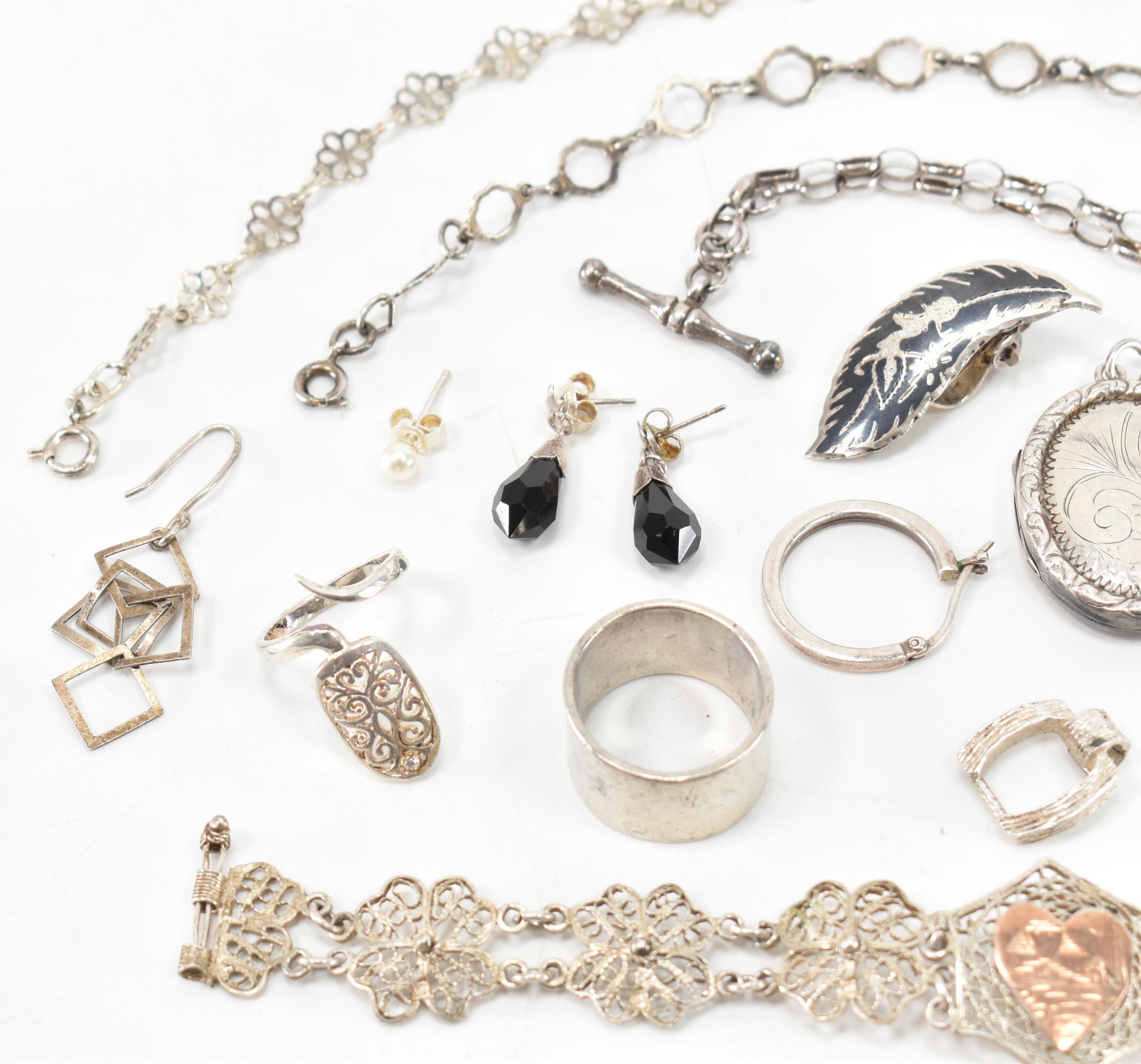 COLLECTION OF ASSORTED SILVER JEWELLERY - Image 2 of 6