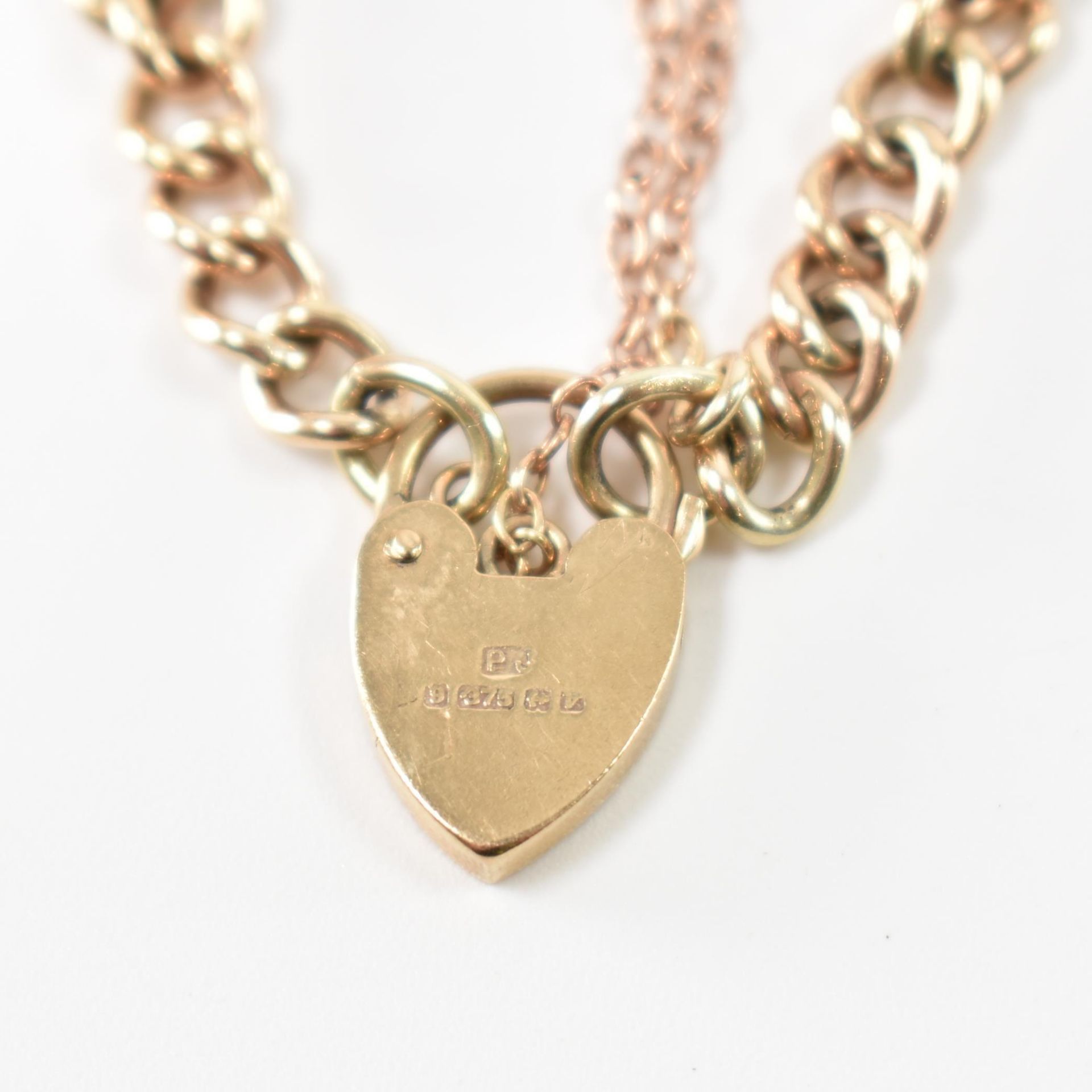 HALLMARKED 9CT GOLD HEART PADLOCK CHARM BRACELET - Image 3 of 3