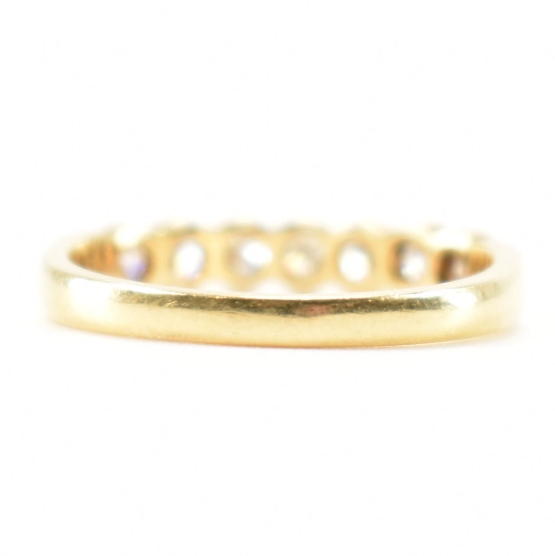 HALLMARKED 18CT GOLD & DIAMOND 7 STONE RING - Image 4 of 9