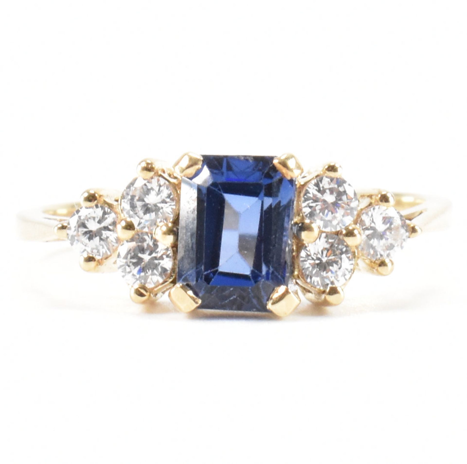 HALLMARKED 9CT GOLD SYNTHETIC SAPPHIRE & CZ THREE STONE RING