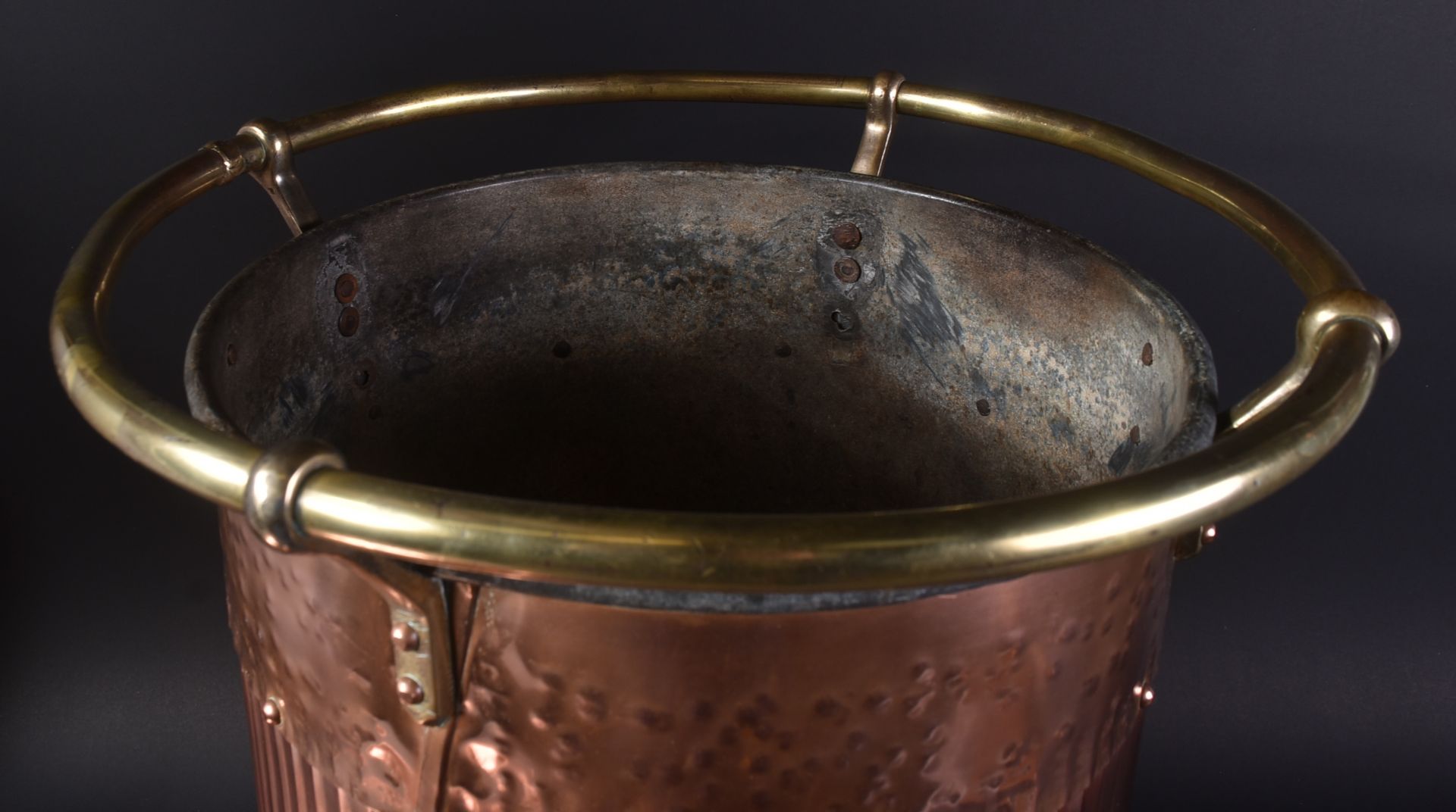 19TH CENTURY ARTS & CRAFTS COPPER BIN - Image 3 of 6