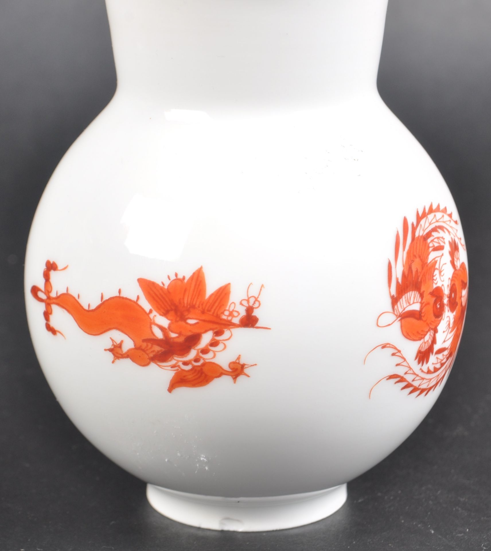 19TH CENTURY MEISSEN OCHRE VASE - Image 2 of 6