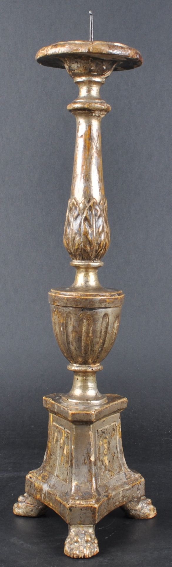 19TH CENTURY ITALIAN CARVED ALTAR CANDLESTICK - Image 4 of 4