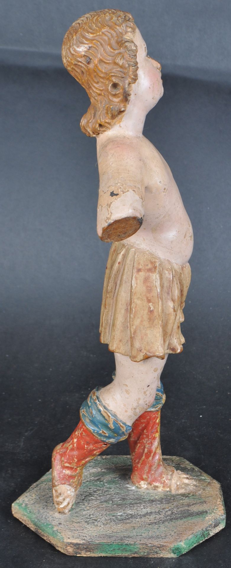 18TH CENTURY CENTURY CARVED LIMEWOOD PAINTED FIGURINE - Image 6 of 6