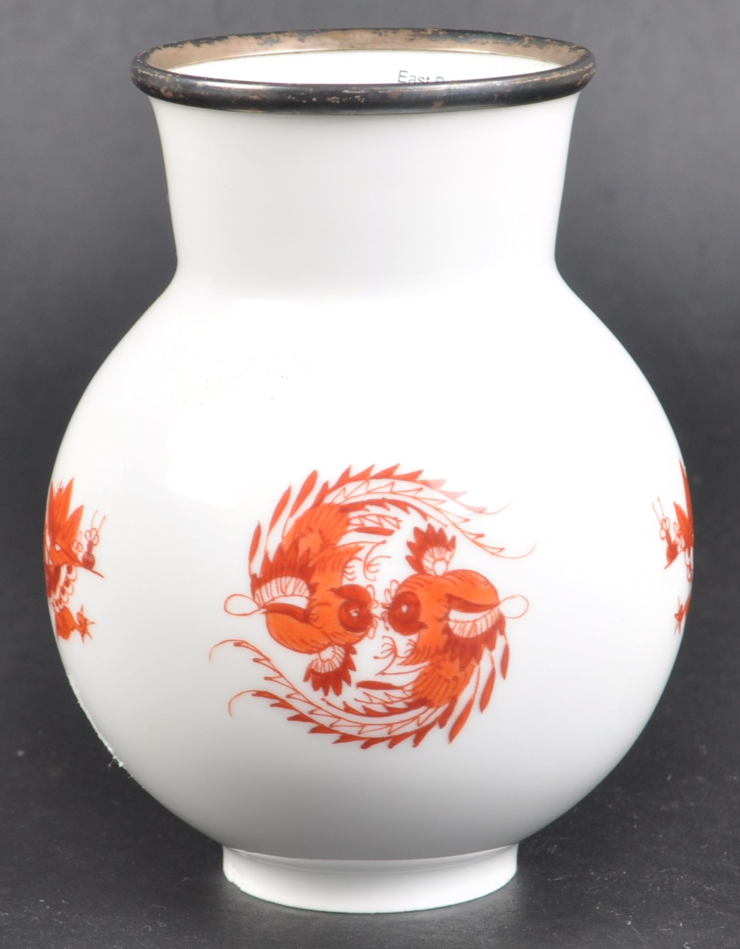 19TH CENTURY MEISSEN OCHRE VASE